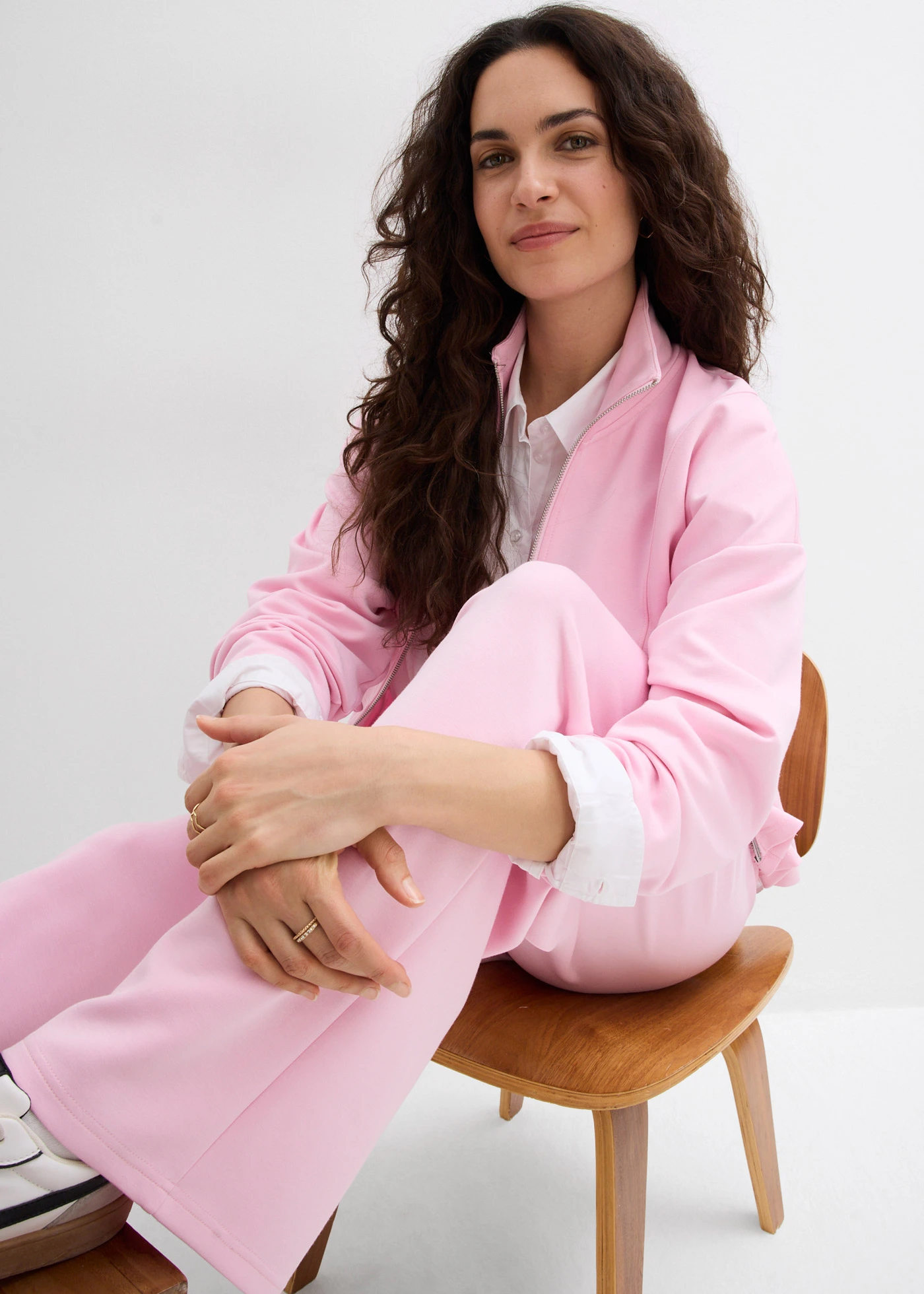 Jersey broek van scuba met bandplooien • kristalroze • bonprix online shop