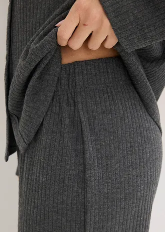 Costum de casă din material moale ripsat • gri-antracit melanj • magazin bonprix