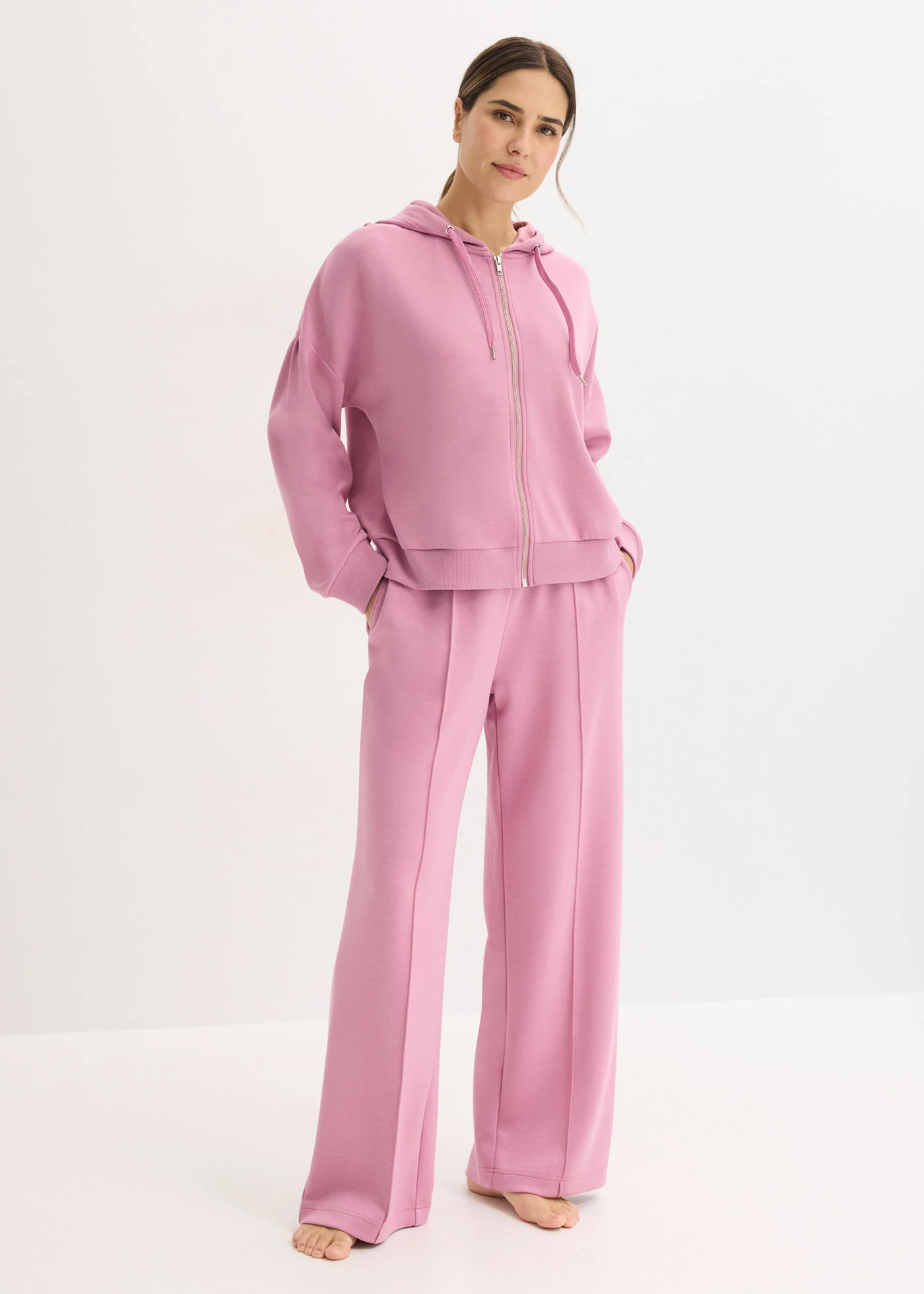 Tenue d’intérieur en matière néoprène • mauve • Boutique bonprix