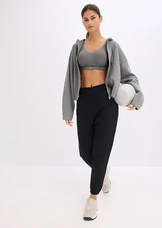 Szabadidőnadrág, lépésben extra mélyre szabott kidolgozásban és tiszta bio-pamutból • fekete • bonprix áruház