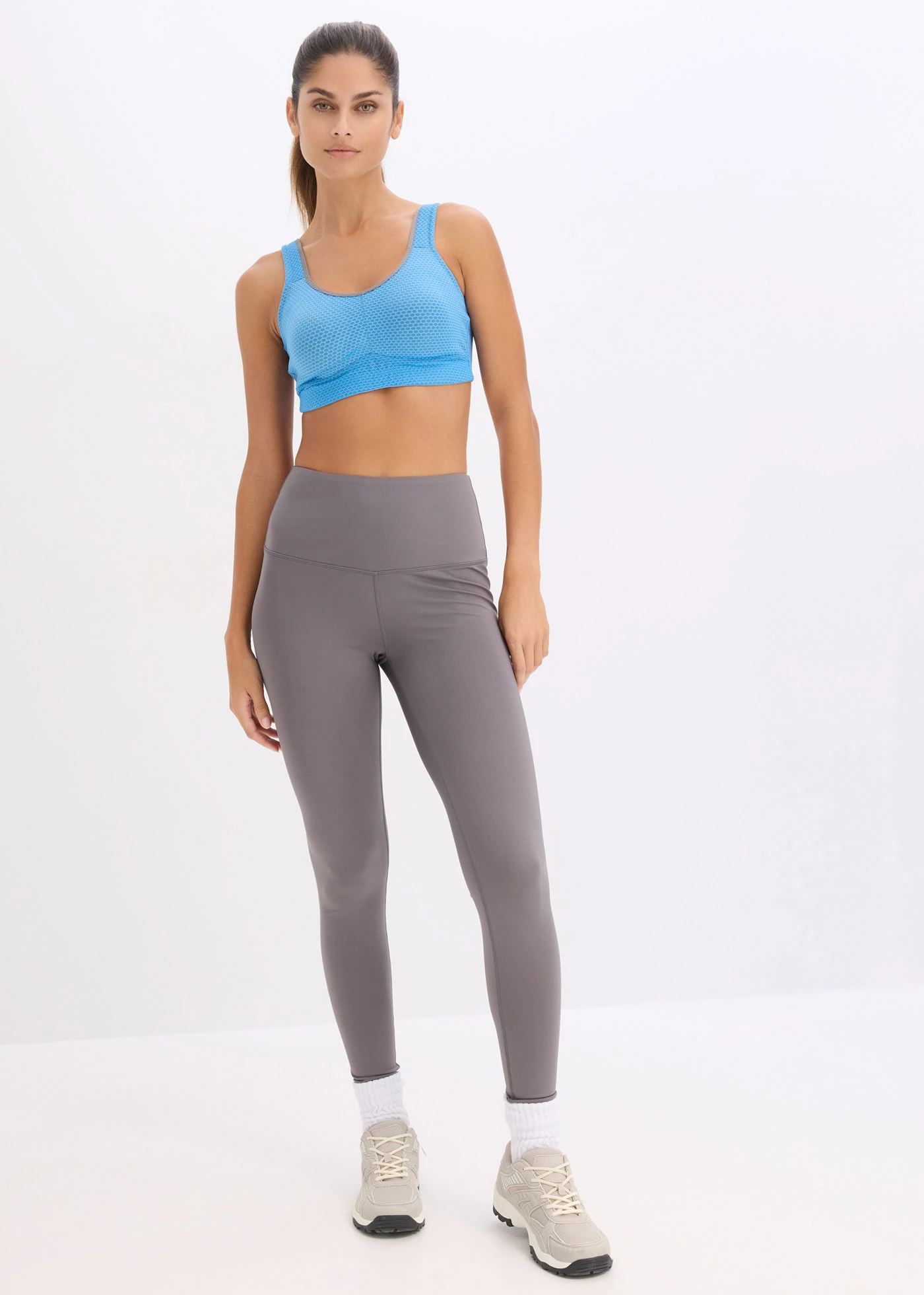 Sport bh, zeer goede steun • granietgrijs-briljantblauw • bonprix online shop