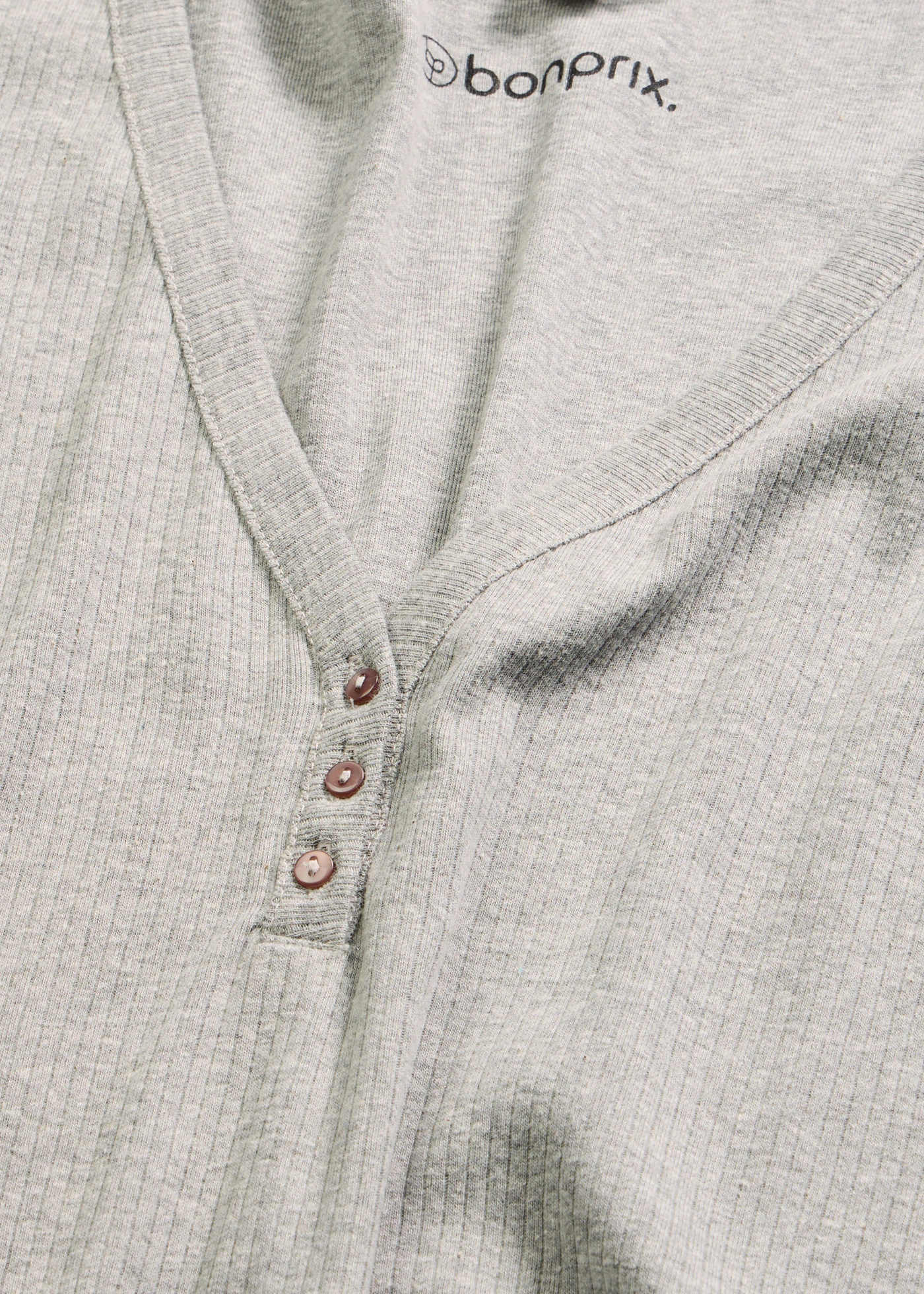 Nočná košeľa, vrúbkovaná s gombičkovou légou • svetlosivá melírovaná • obchod bonprix