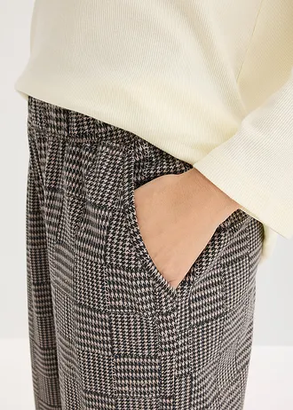 Pijama din bumbac moale • bej natur-negru cadrilat • magazin bonprix