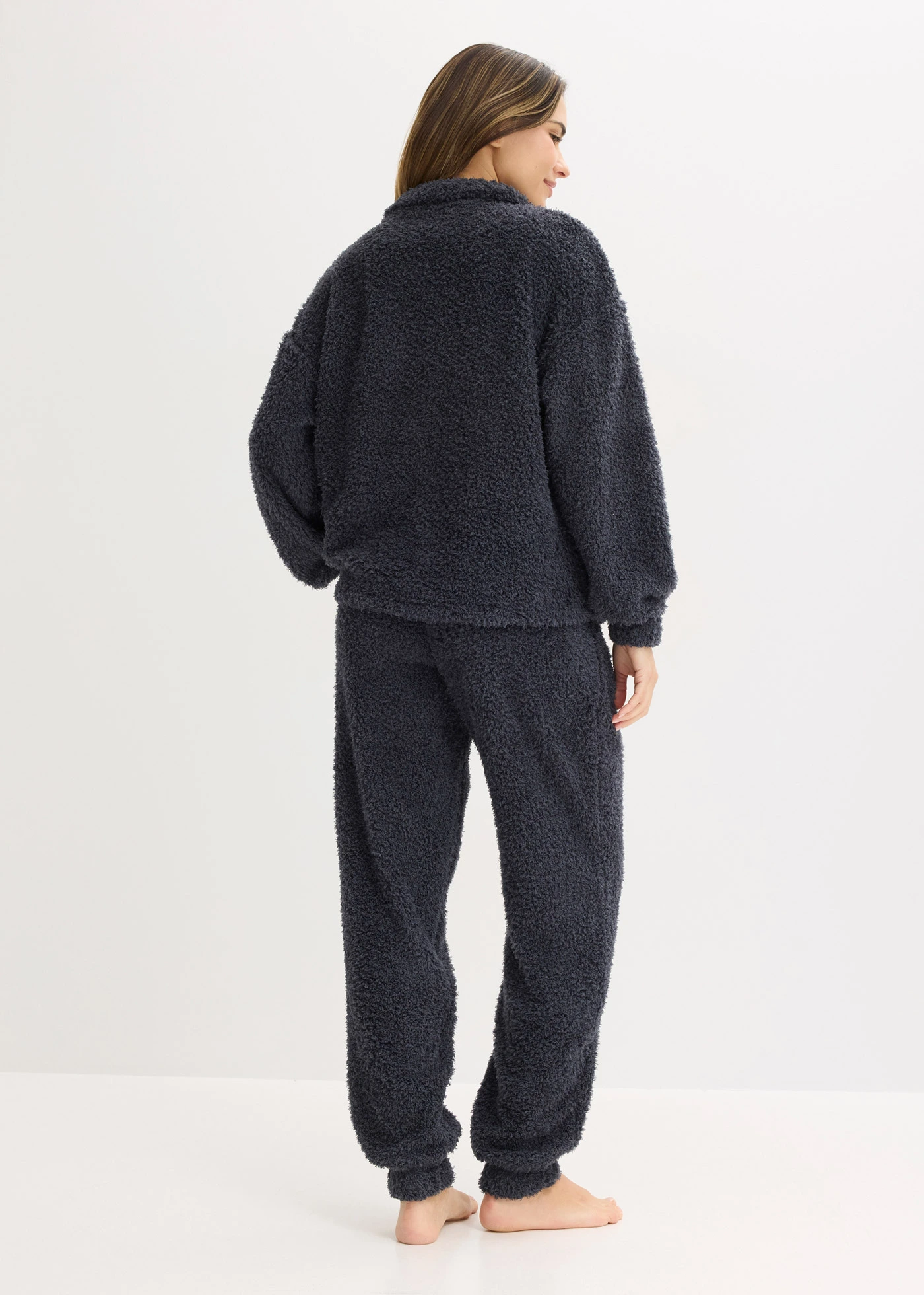 Wijd huispak van zacht materiaal • nachtblauw • bonprix online shop