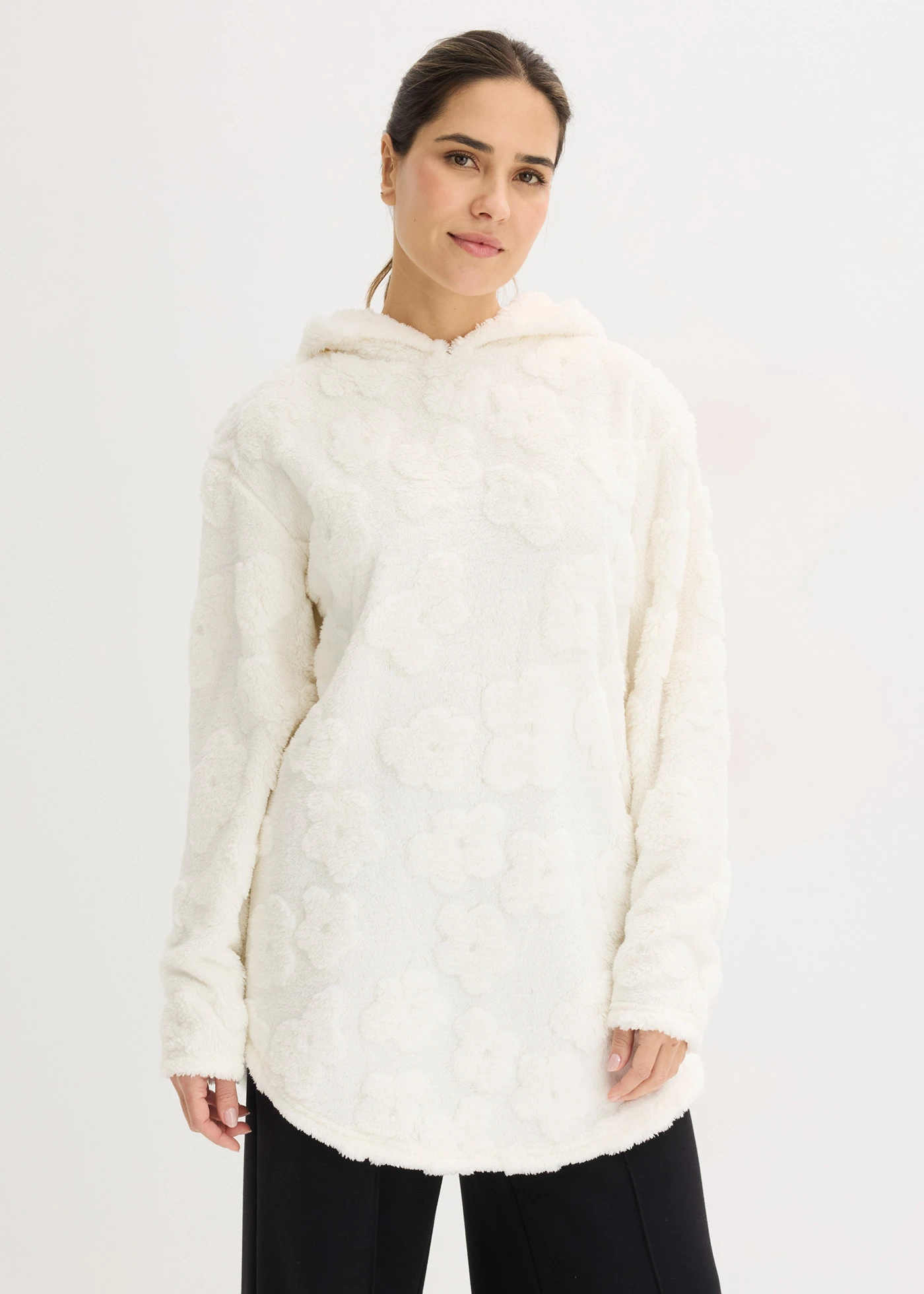 Oversized lange trui met hartjespatroon • wolwit • bonprix online shop