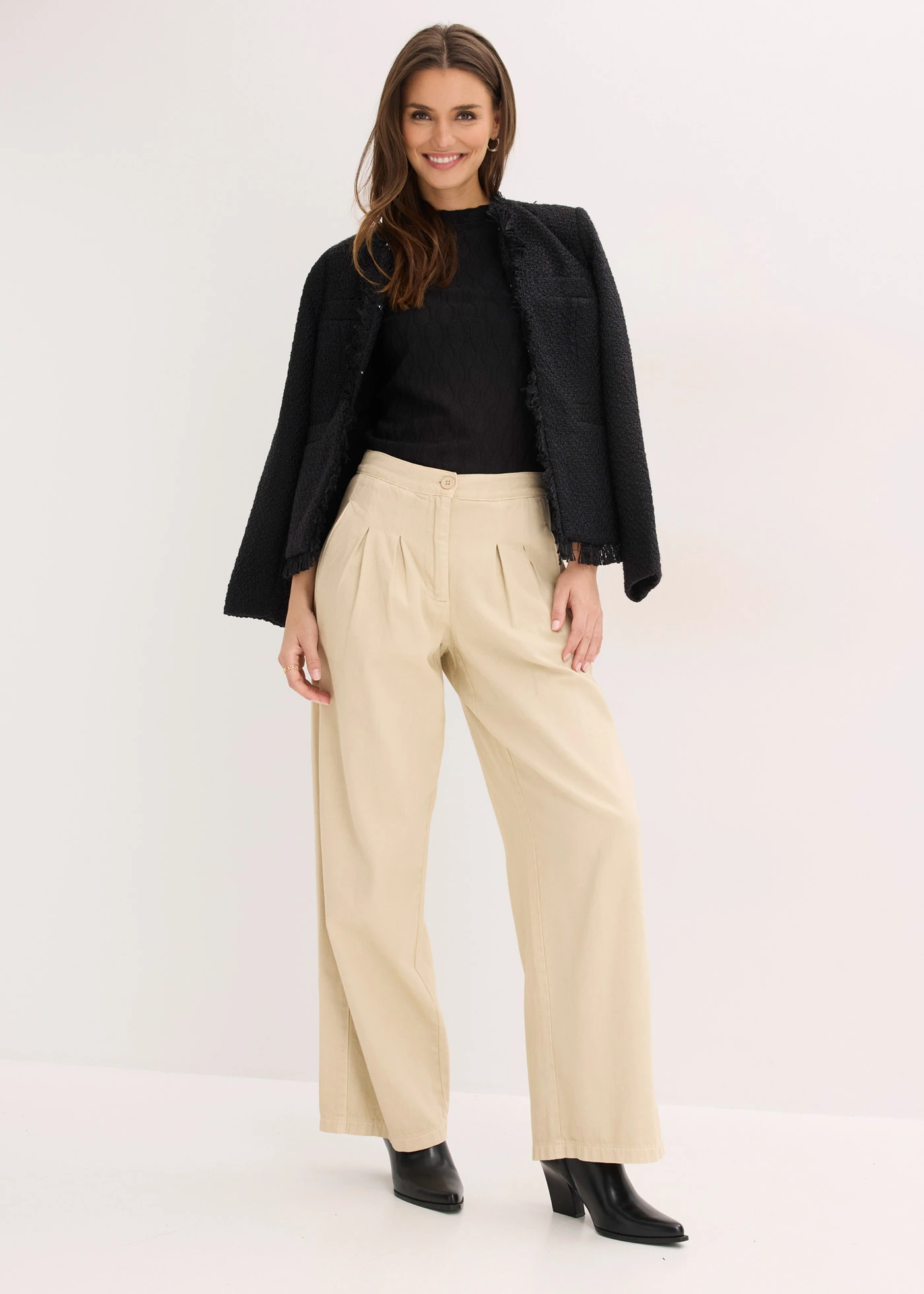 Bluză din material texturat, cu mâneci lungi • negru • magazin bonprix