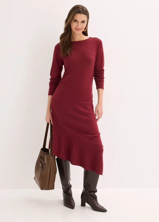 Gebreide jurk met asymmetrische onderrand van katoen en kasjmier • robijnrood • product-page.page-title-suffix