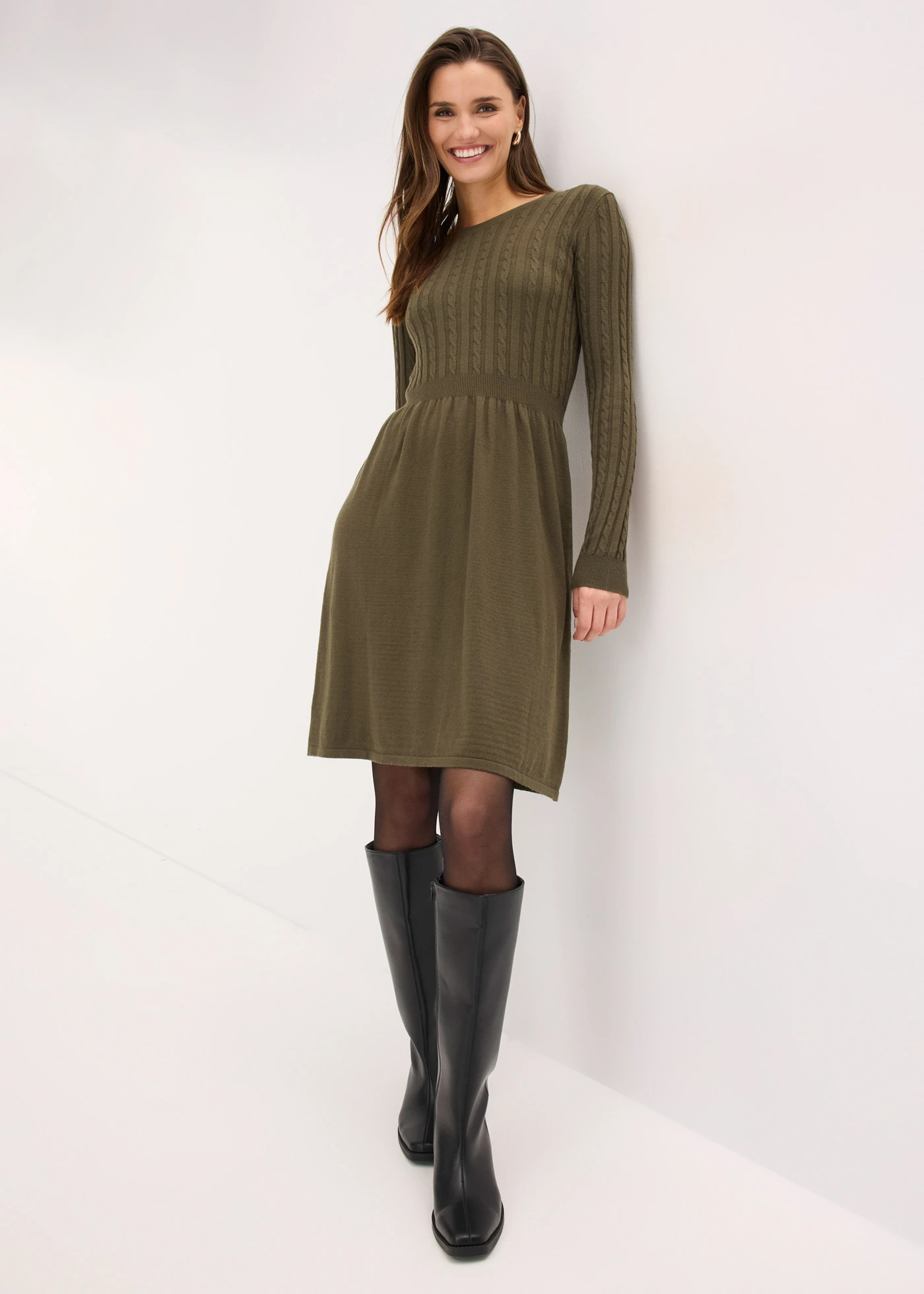 Rochie tricotată din mix cu viscoză • maro kaki melanj • magazin bonprix