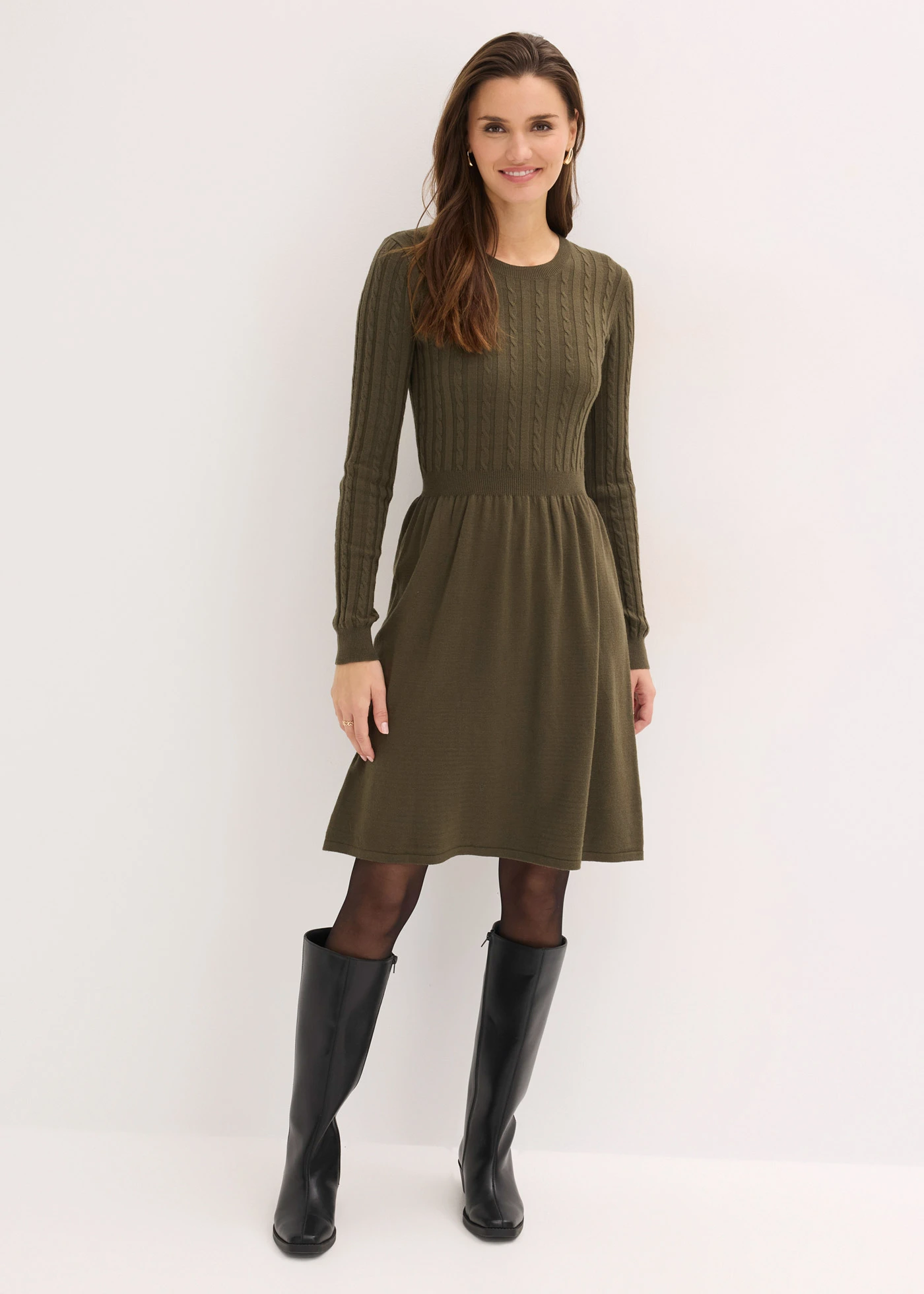 Rochie tricotată din mix cu viscoză • maro kaki melanj • magazin bonprix