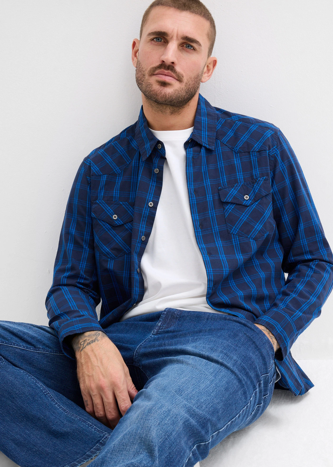 Chemise manches longues 100% coton • bleu foncé carreaux • Boutique bonprix