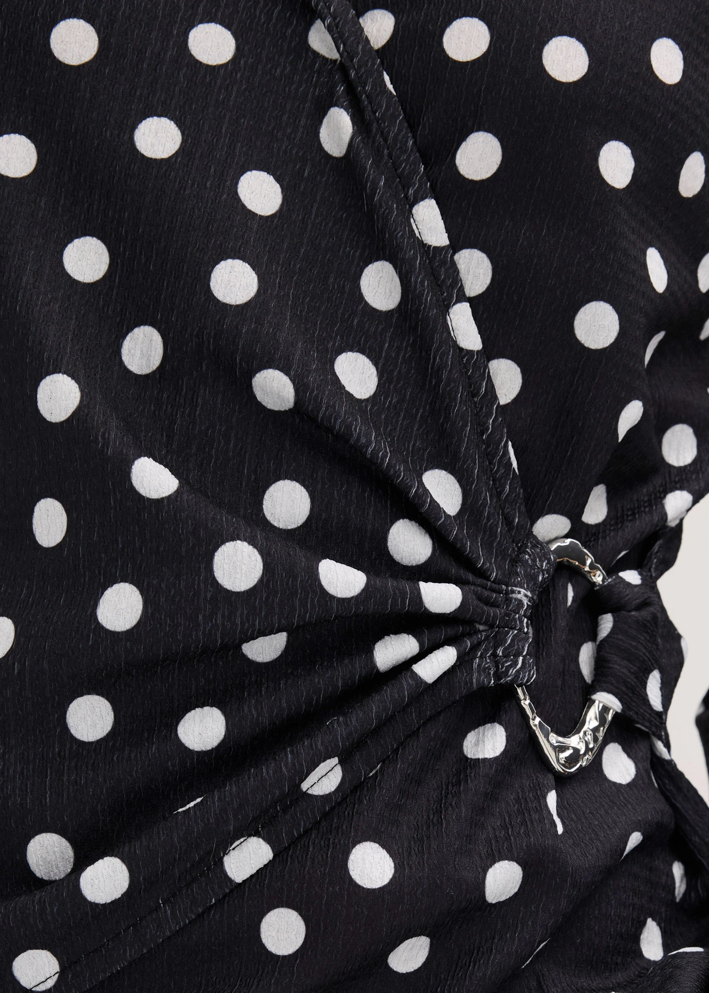 Gedessineerd shirt van gestructureerde jersey • gestipt zwart/wit • bonprix online shop