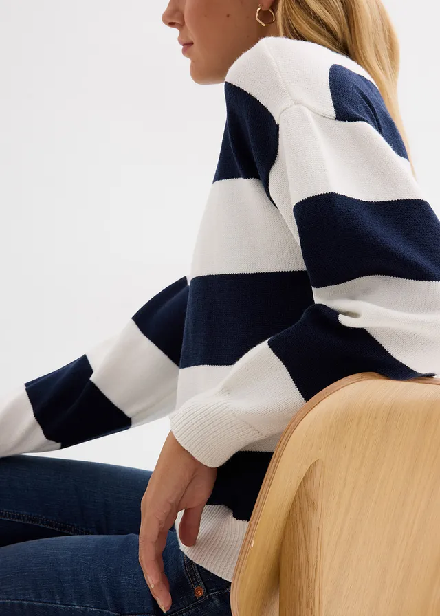 Oversized trui in een zachte viscosemix • wolwit-donkerblauw gestreept • product-page.page-title-suffix