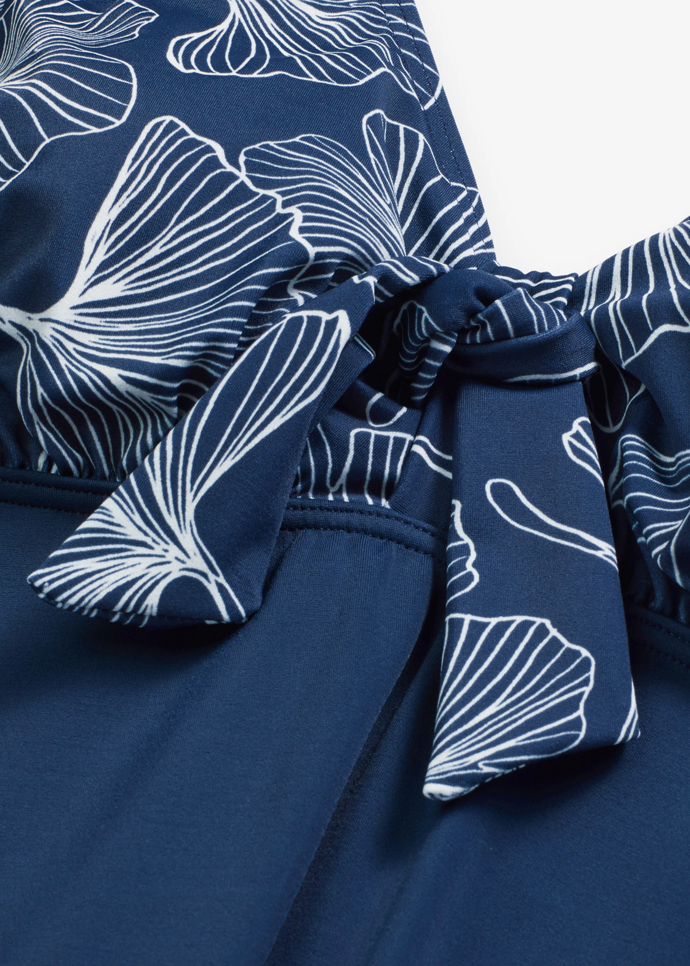 Robe de bain avec maillot intégré • bleu foncé • Boutique bonprix