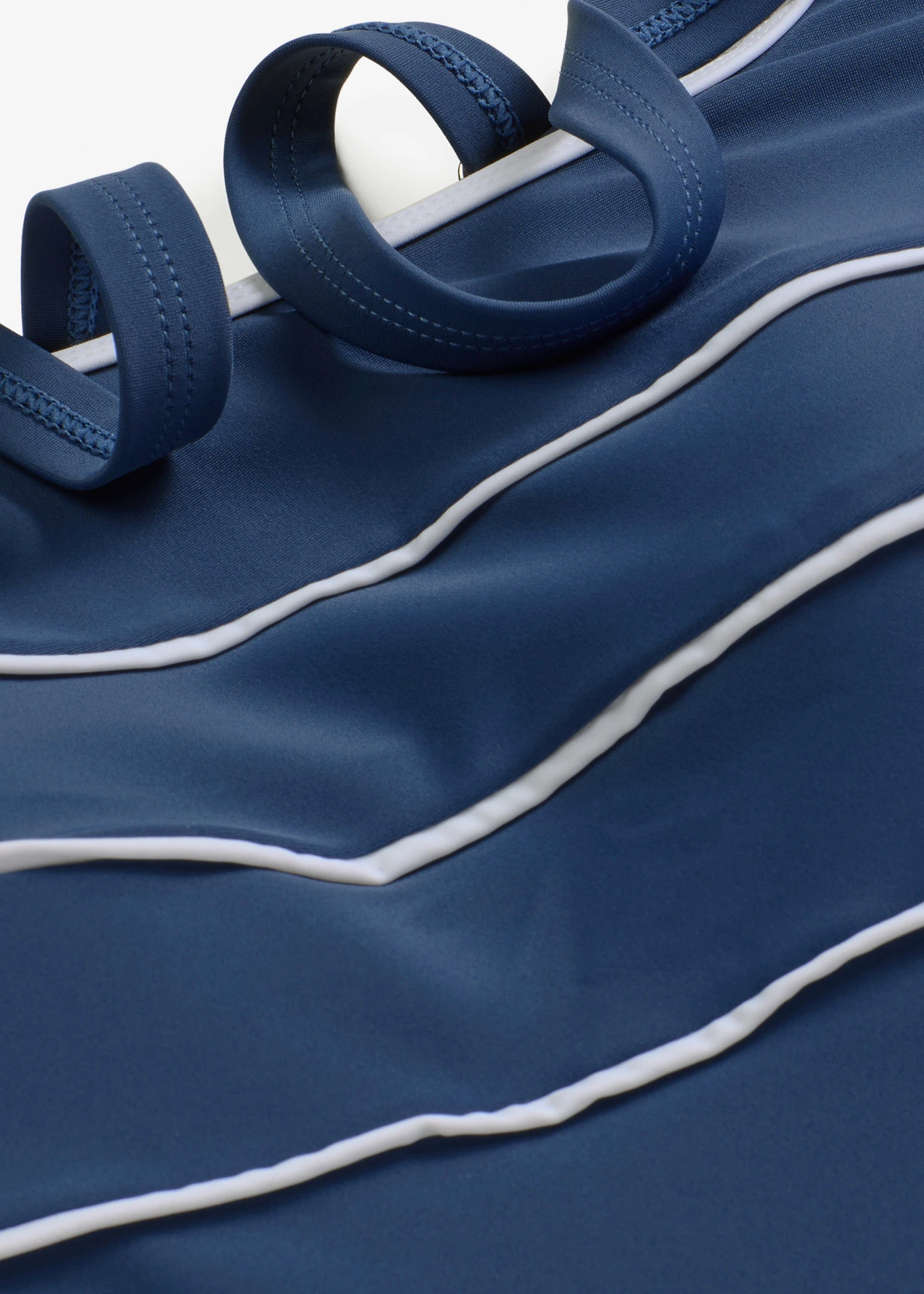 Hosszú tankini díszvarrásokkal (2-részes szett) • mélykék/fehér • bonprix áruház