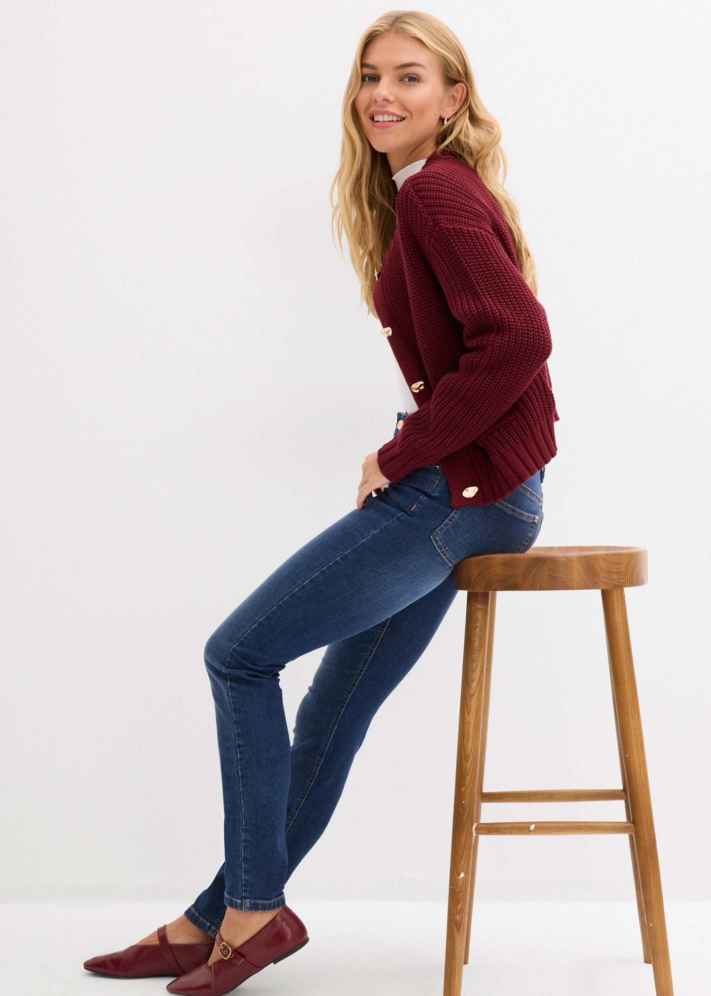 Dżinsy skinny, mid waist, bawełna organiczna • granatowy denim used • sklep bonprix