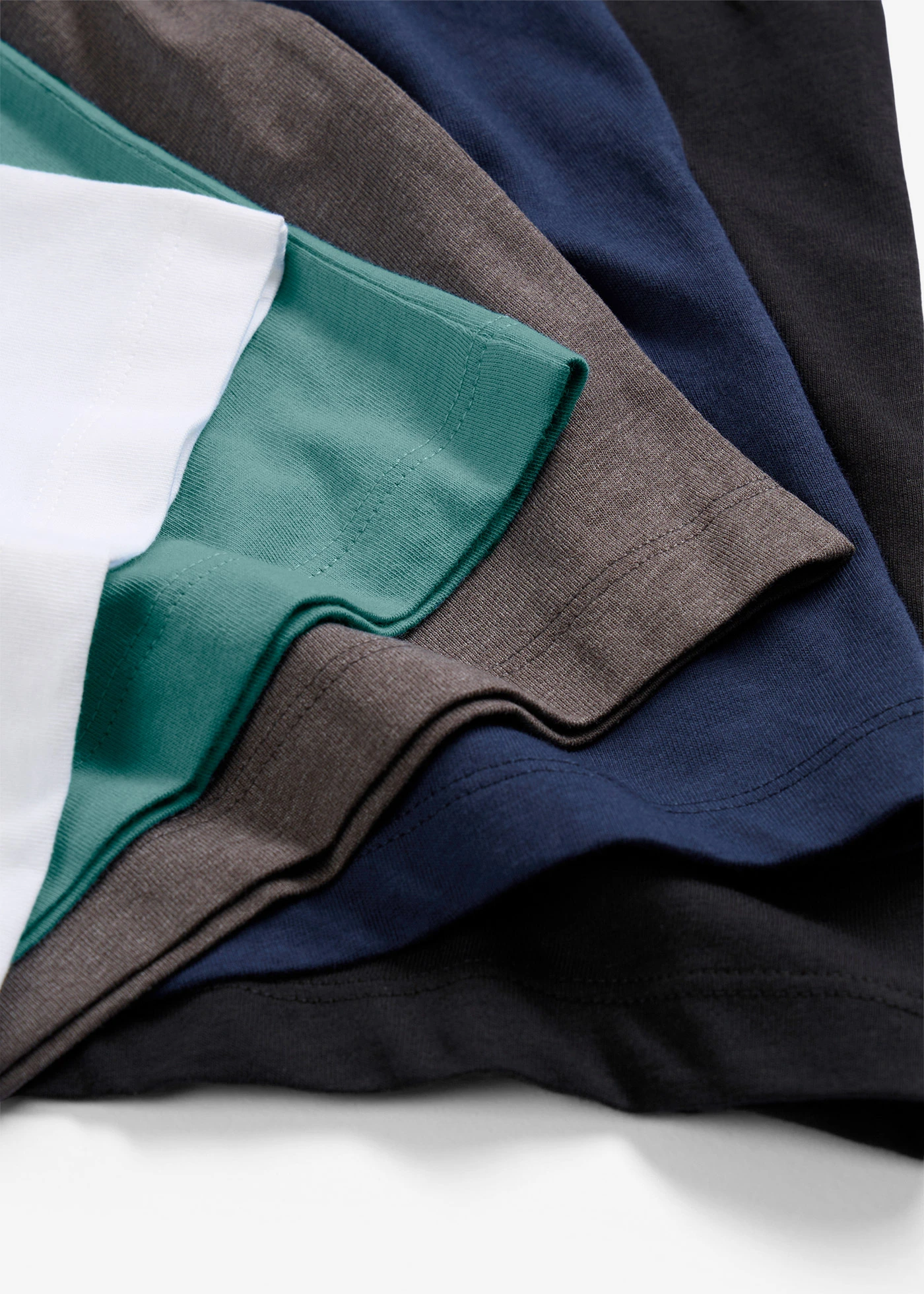 Lot de 5 T-shirts manches longues coton • noir+vert mousse+anthracite chiné+blanc+bleu foncé • Boutique bonprix