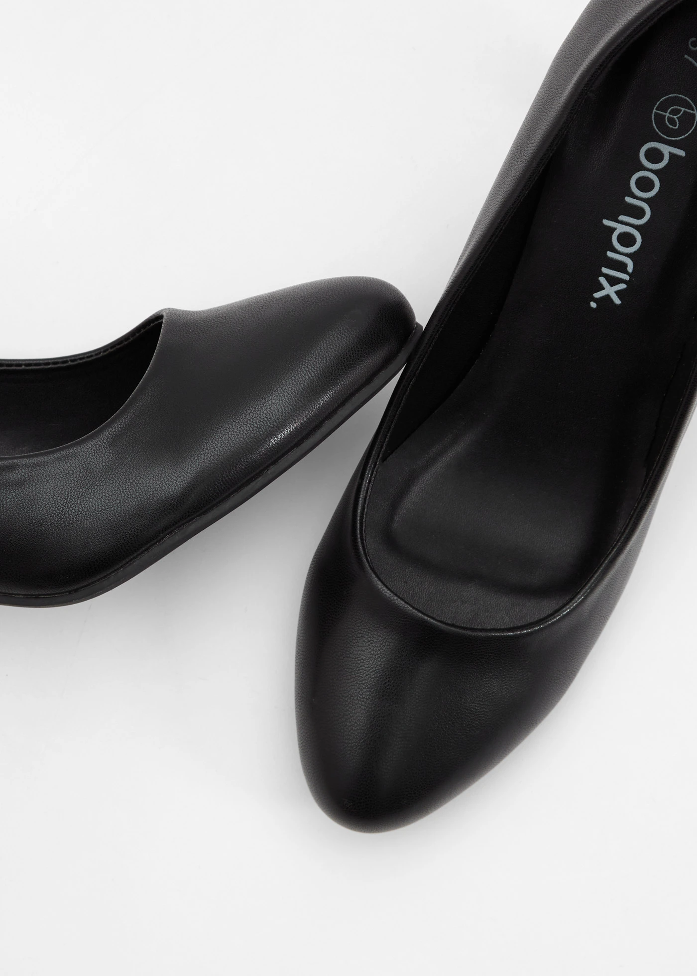 Pantofi cu toc înalt • negru • magazin bonprix