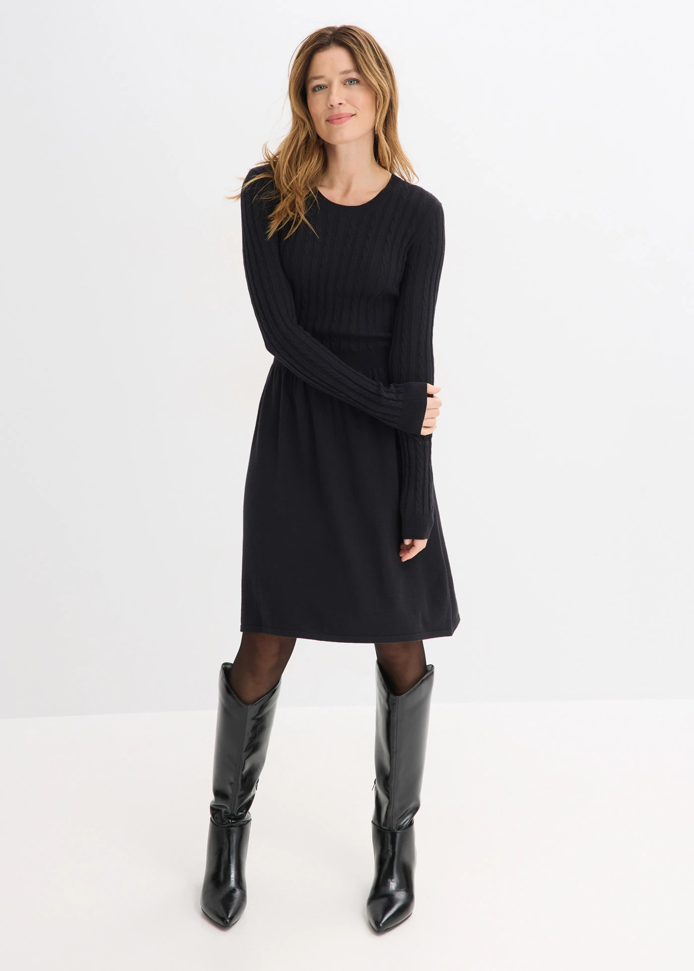 Rochie tricotată din mix cu viscoză • negru • magazin bonprix