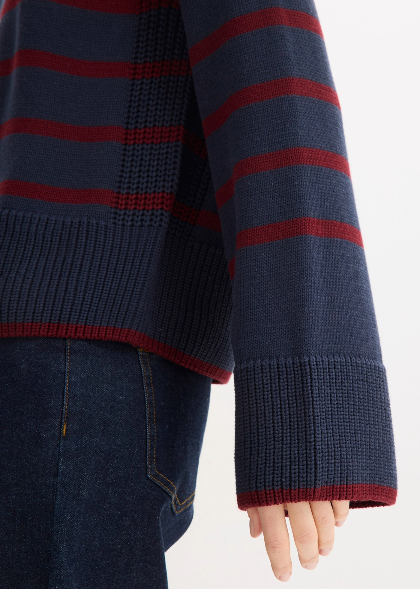 Trui met contrastrerende strepen • donkerblauw/robijnrood • bonprix online shop