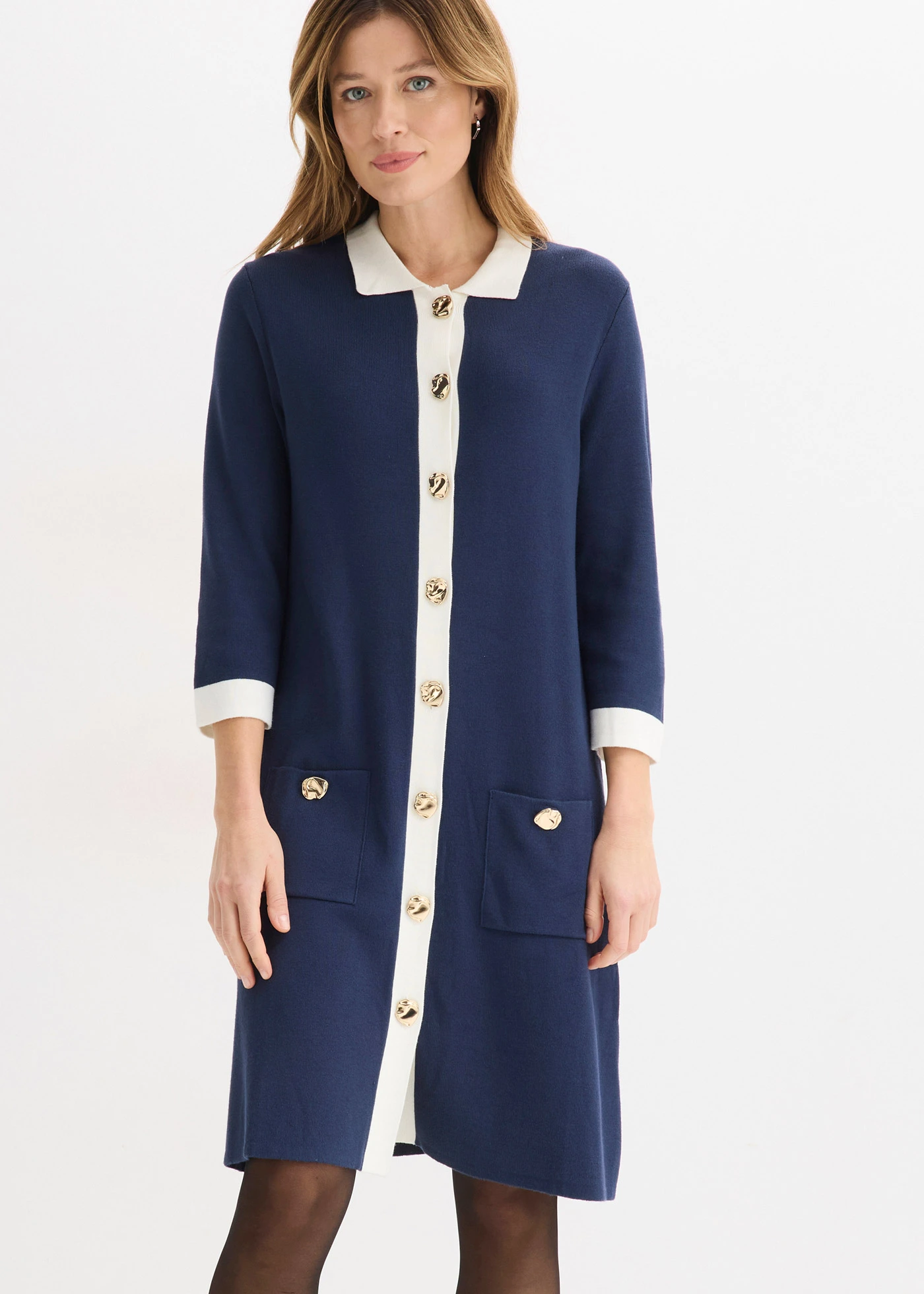 Rochie tricotată • bleumarin/ecru • magazin bonprix