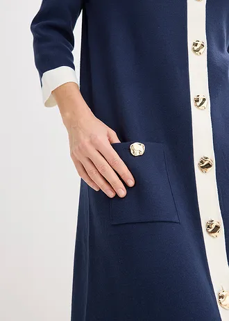 Gebreide jurk • donkerblauw-wolwit • bonprix online shop