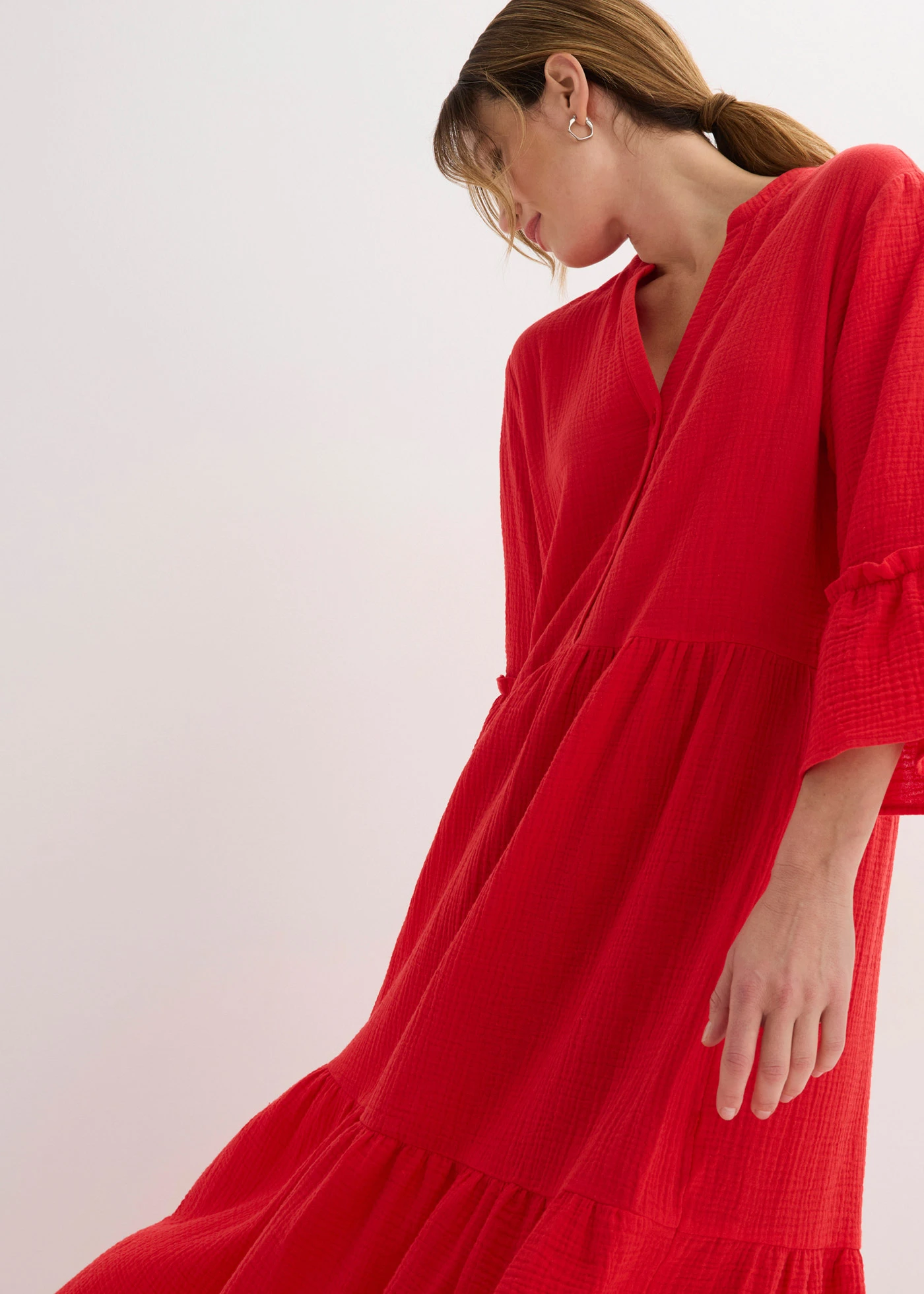 Midi jurk van zachte mousseline • aardbeirood • bonprix online shop