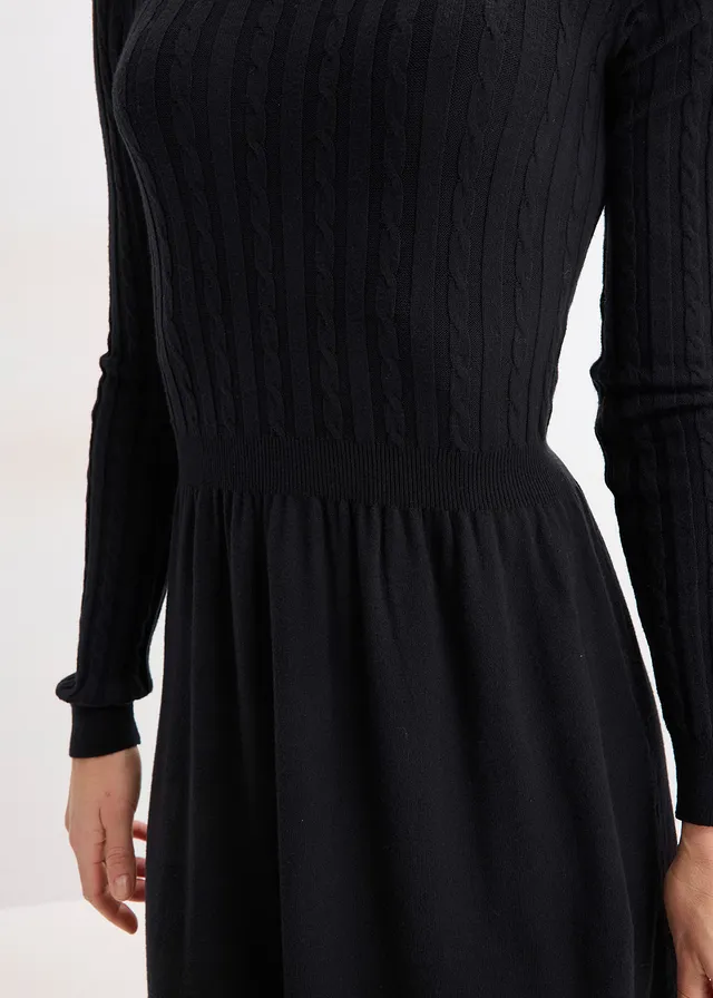 Robe en maille • noir • product-page.page-title-suffix