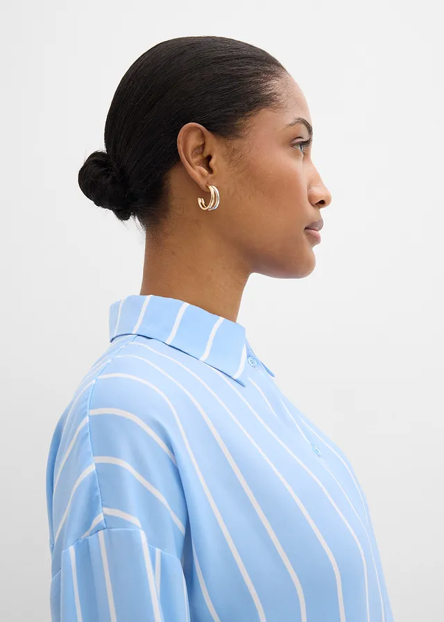 Overhemdblouse van soepel satijn • lichtblauw-wit verticaal gestreept • product-page.page-title-suffix