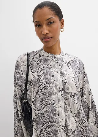 Rochie lejeră tip bluză din viscoză fină • negru-alb cu imprimeu șarpe • magazin bonprix