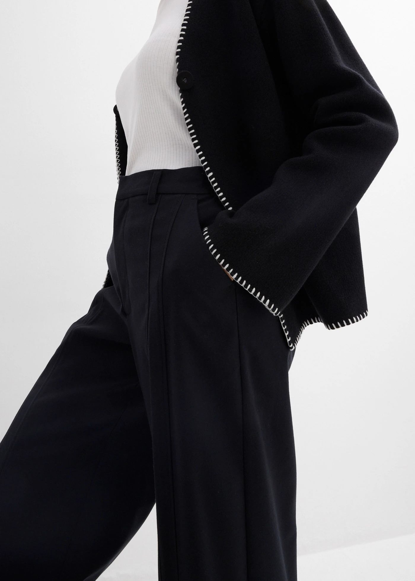Pantaloni Marlene cu talie înaltă, din mix cu viscoză • negru • magazin bonprix