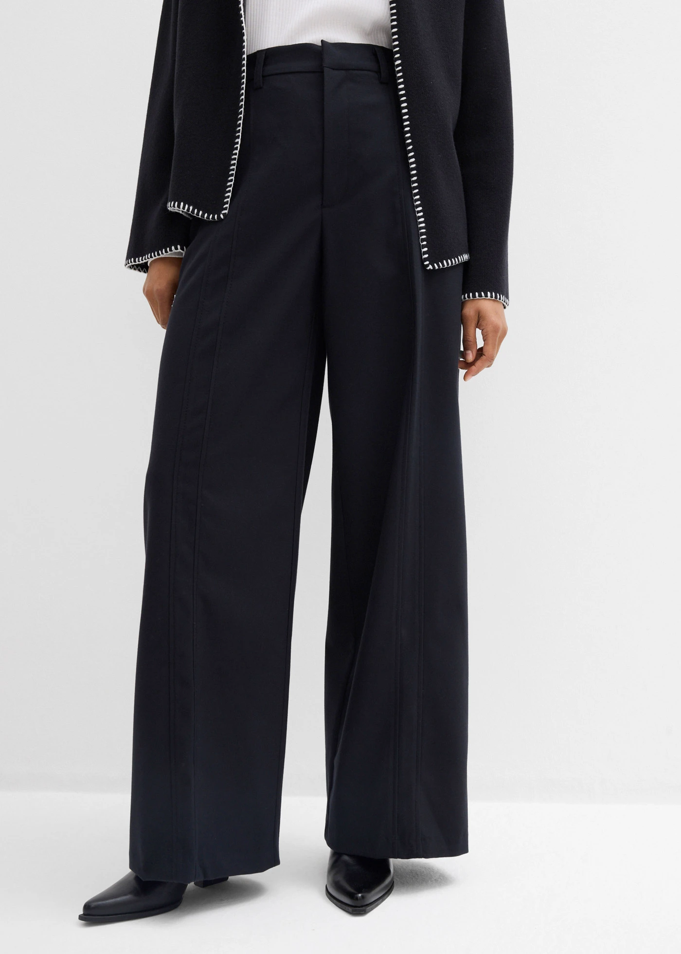 Pantaloni Marlene cu talie înaltă, din mix cu viscoză • negru • magazin bonprix