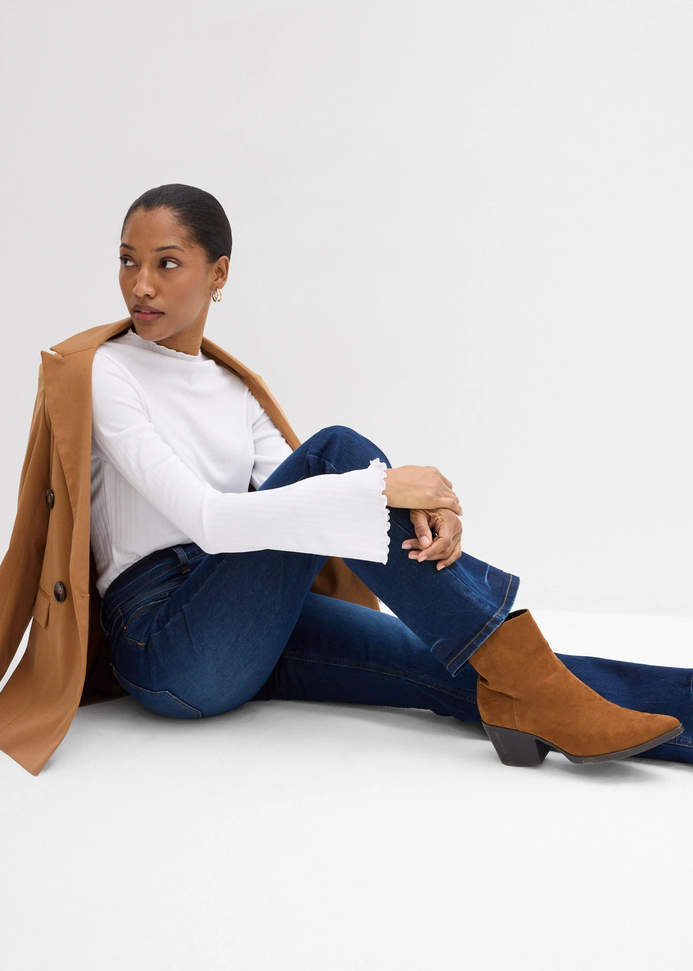 Mid waist stretch jeans, bootcut • blue stone used • bonprix online shop