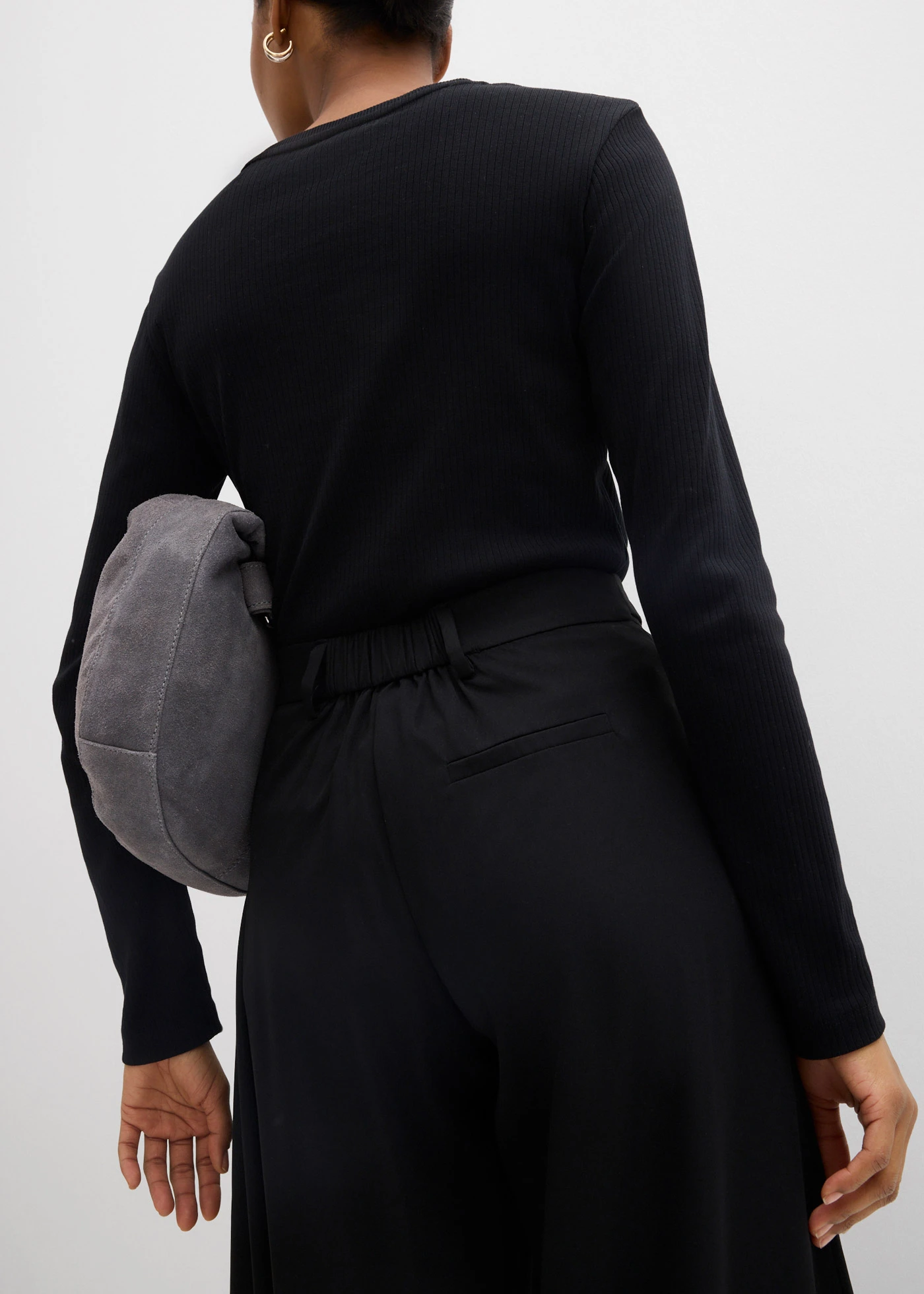 Pantaloni cu croi larg și detaliu de legare • negru • magazin bonprix