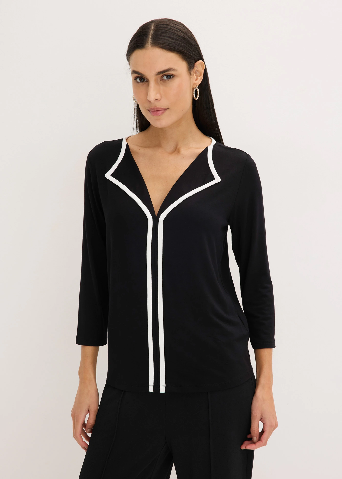 Bluzka z kontrastowymi lamówkami • czarny + biel wełny • sklep bonprix