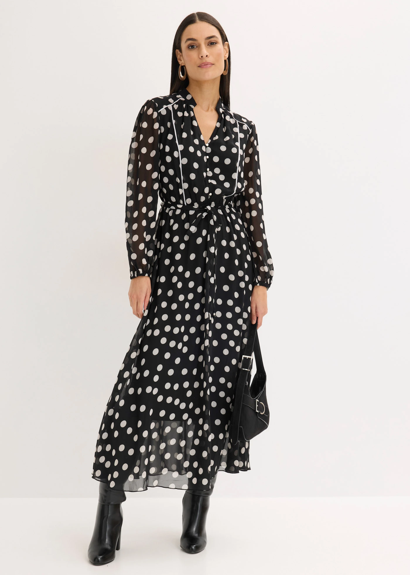 Rochie din șifon cu paspoal în contrast • negru/ecru punctat • magazin bonprix