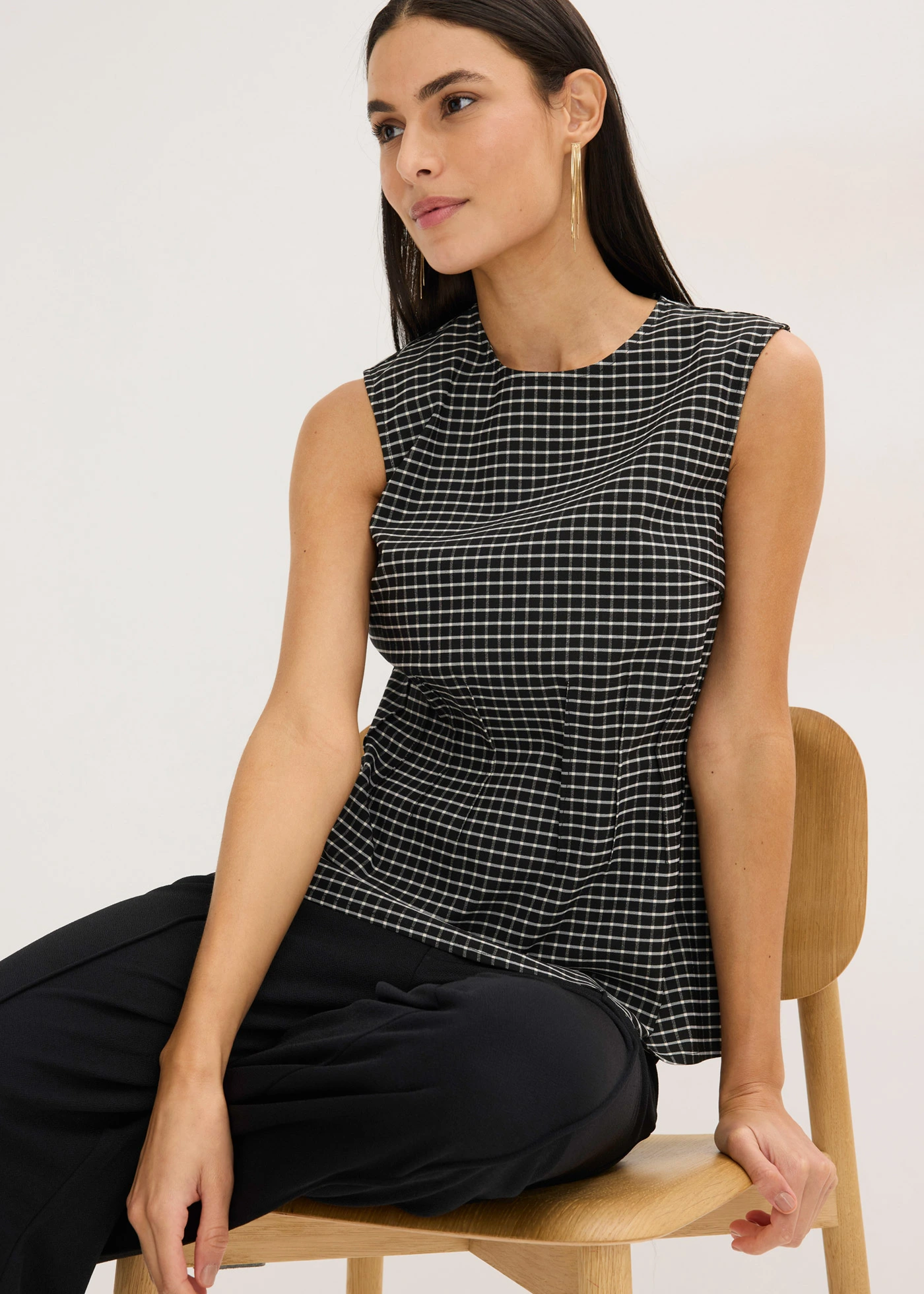 Top din bengalină • negru/ecru cadrilat • magazin bonprix