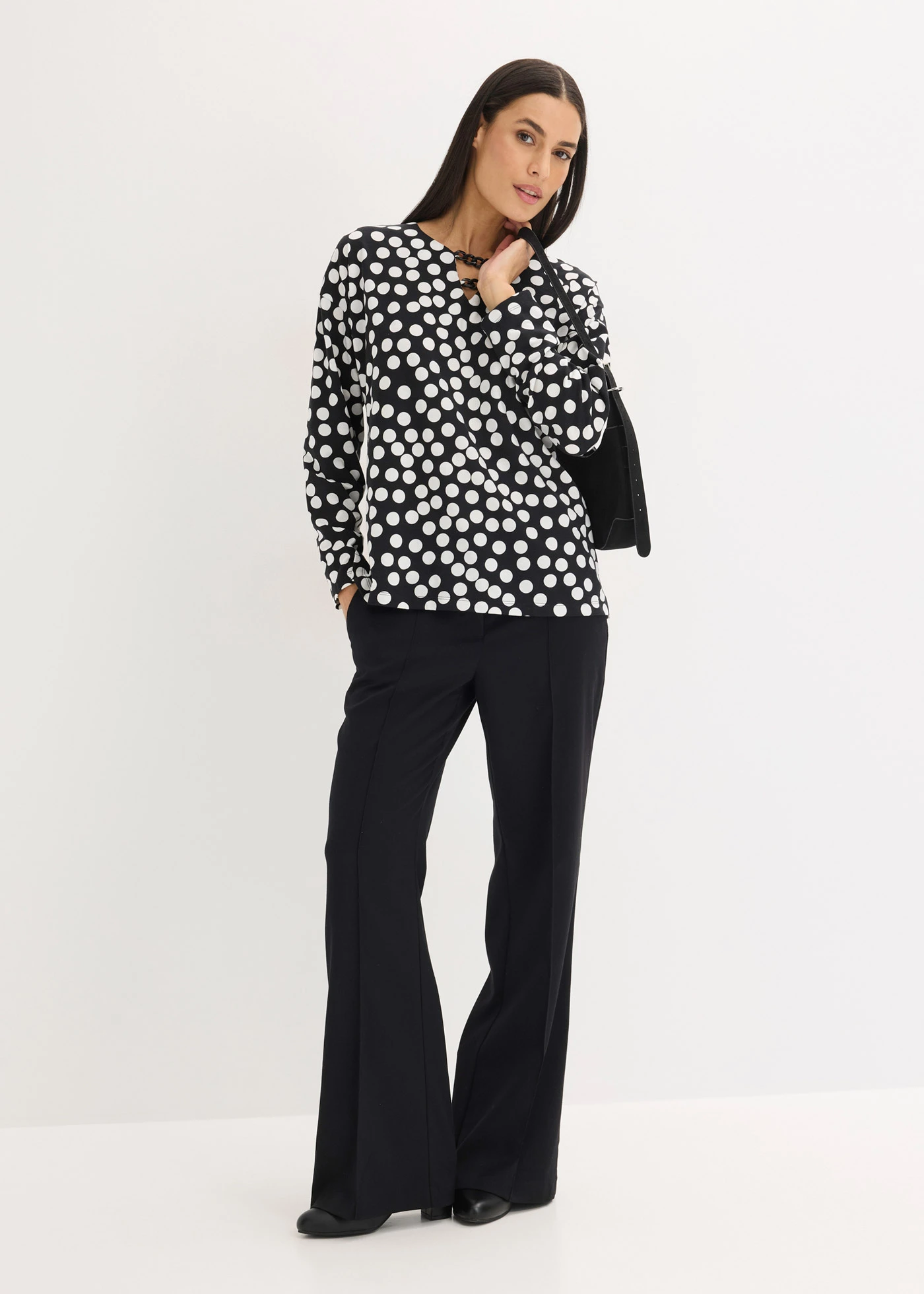 Tuniek met lange mouwen en sierdetails • gestipt zwart-wolwit • bonprix online shop