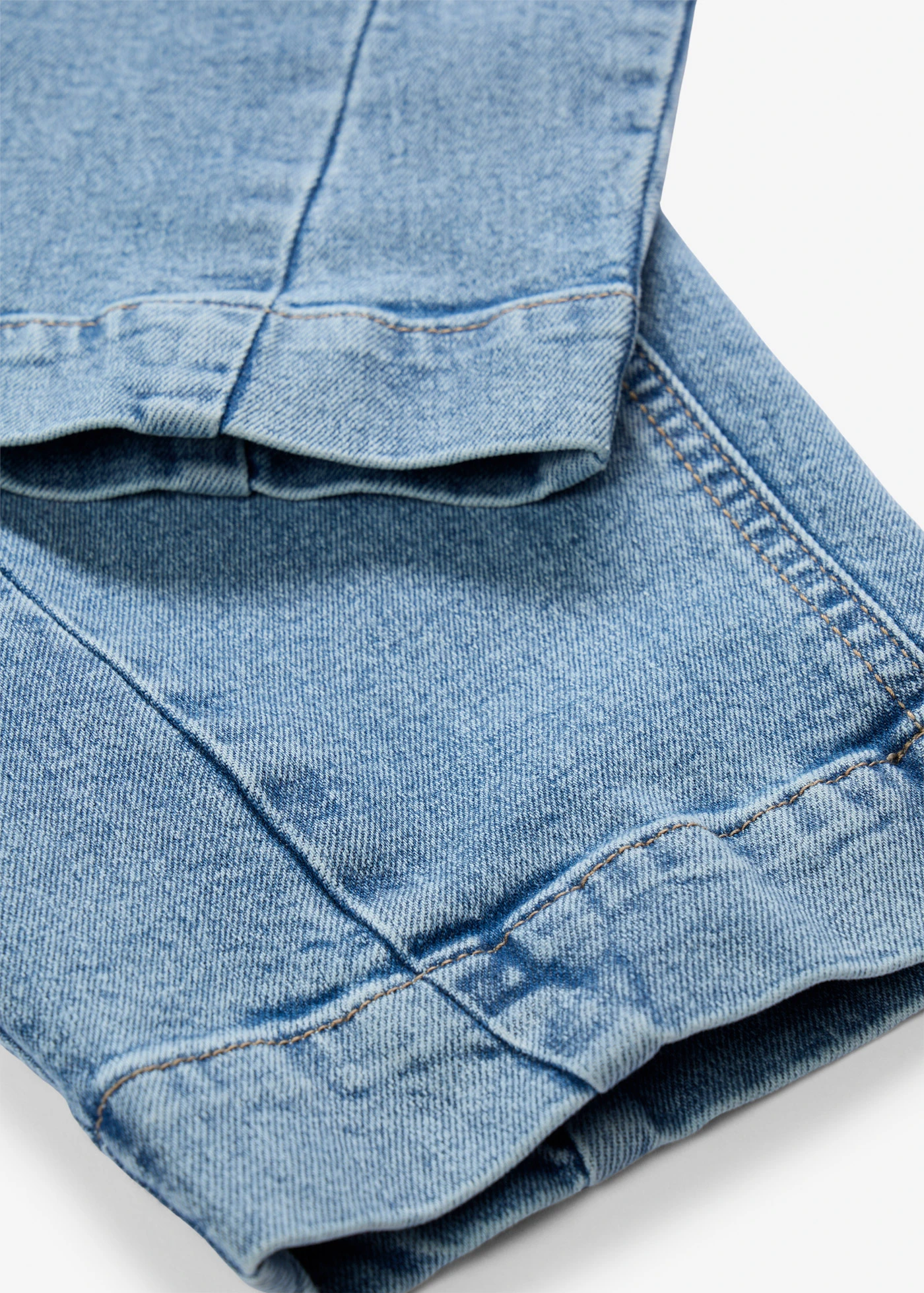 Jeansy o kroju barrel, średni stan, cropped • jasnoniebieski denim • sklep bonprix