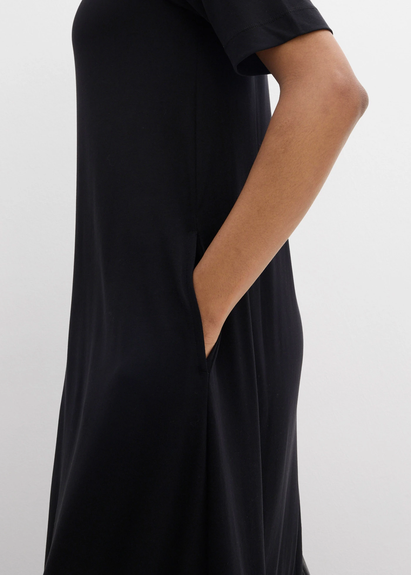 Maxi jurk van zachte modalmix • zwart • bonprix online shop