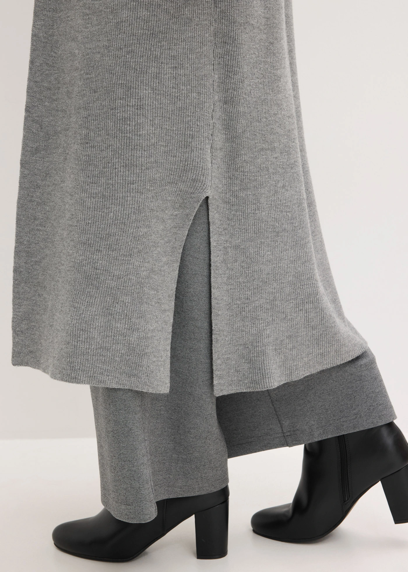 Gilet long en maille • gris chiné • Boutique bonprix