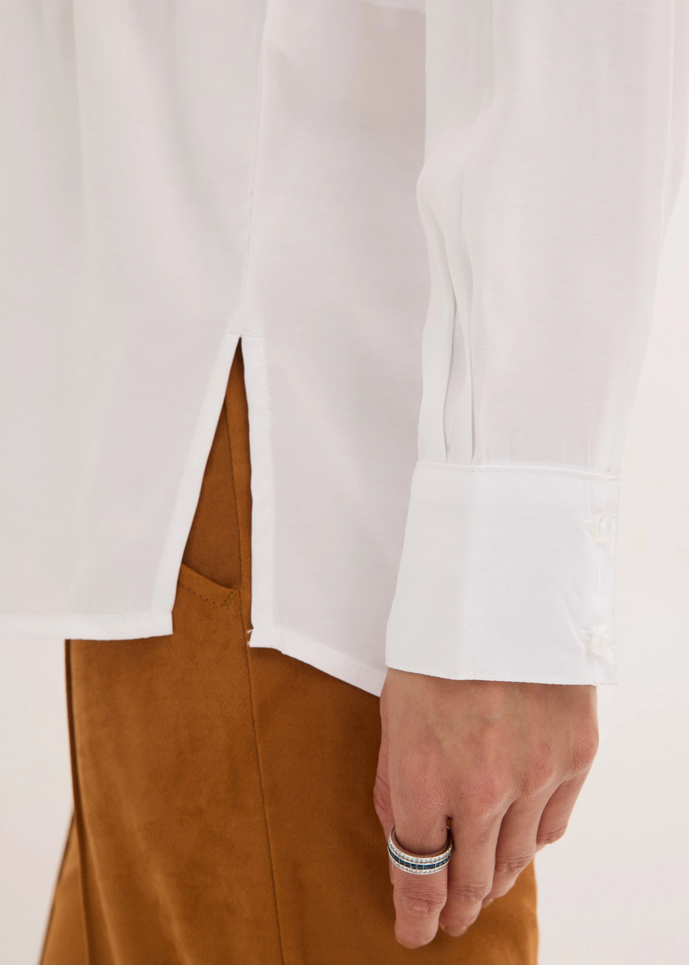 Chemisier en popeline à plis couchés • blanc • Boutique bonprix