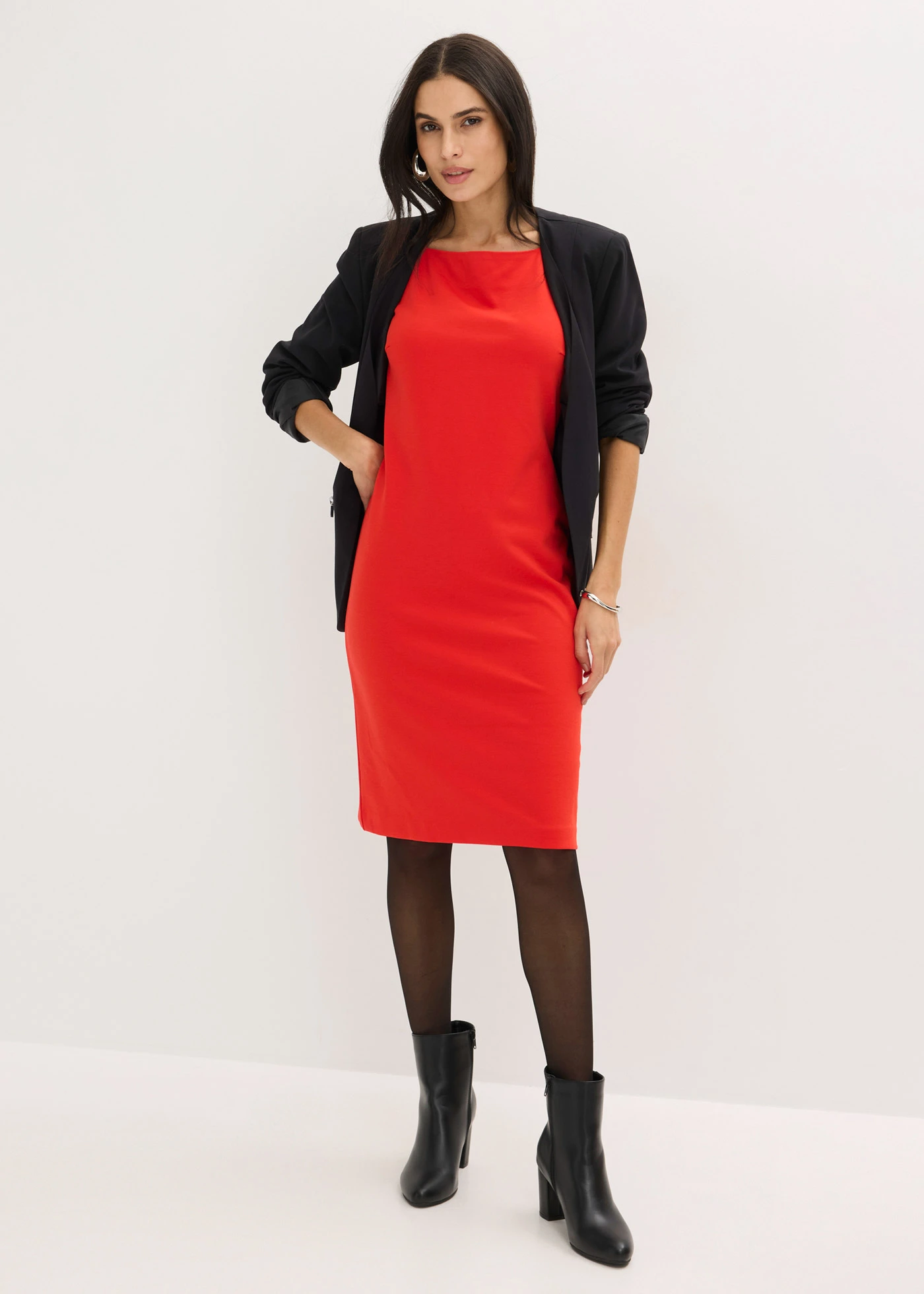 Robe fourreau en Punto di Roma • fraise • Boutique bonprix