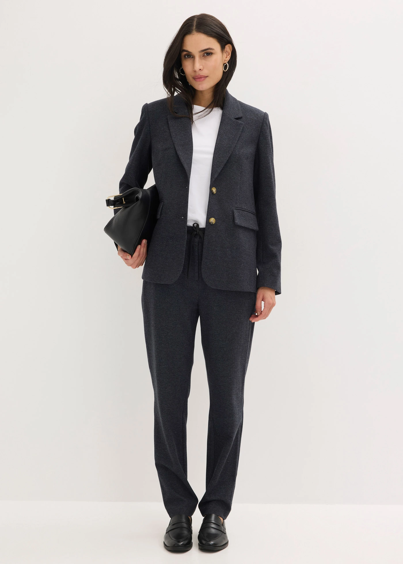 Sacou din material stretch, cu un singur rând de nasturi • bleumarin melanj • magazin bonprix