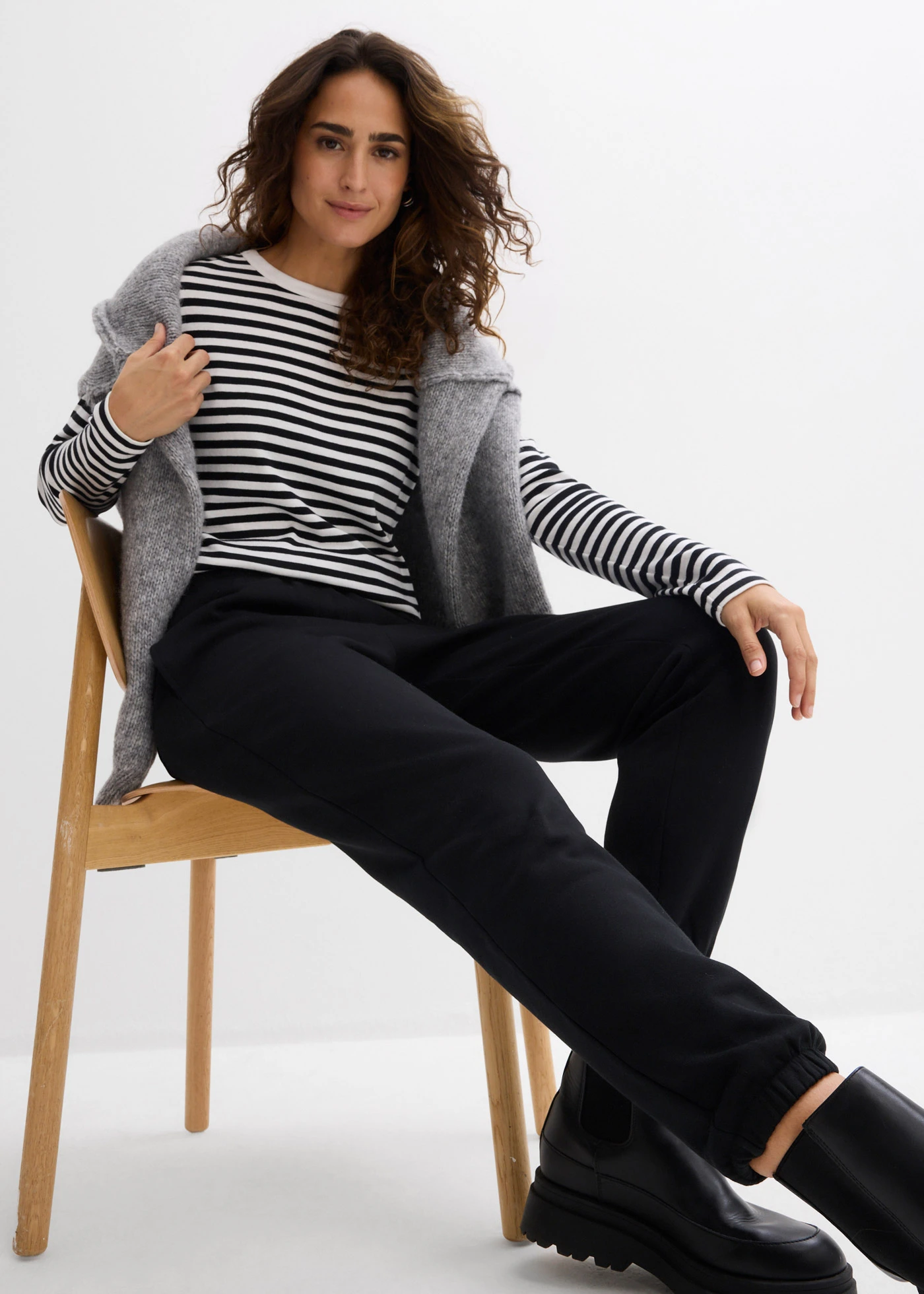 Sweatpants van puur biologisch katoen (set van 2) • zwart-lichtgrijs gemêleerd • bonprix online shop