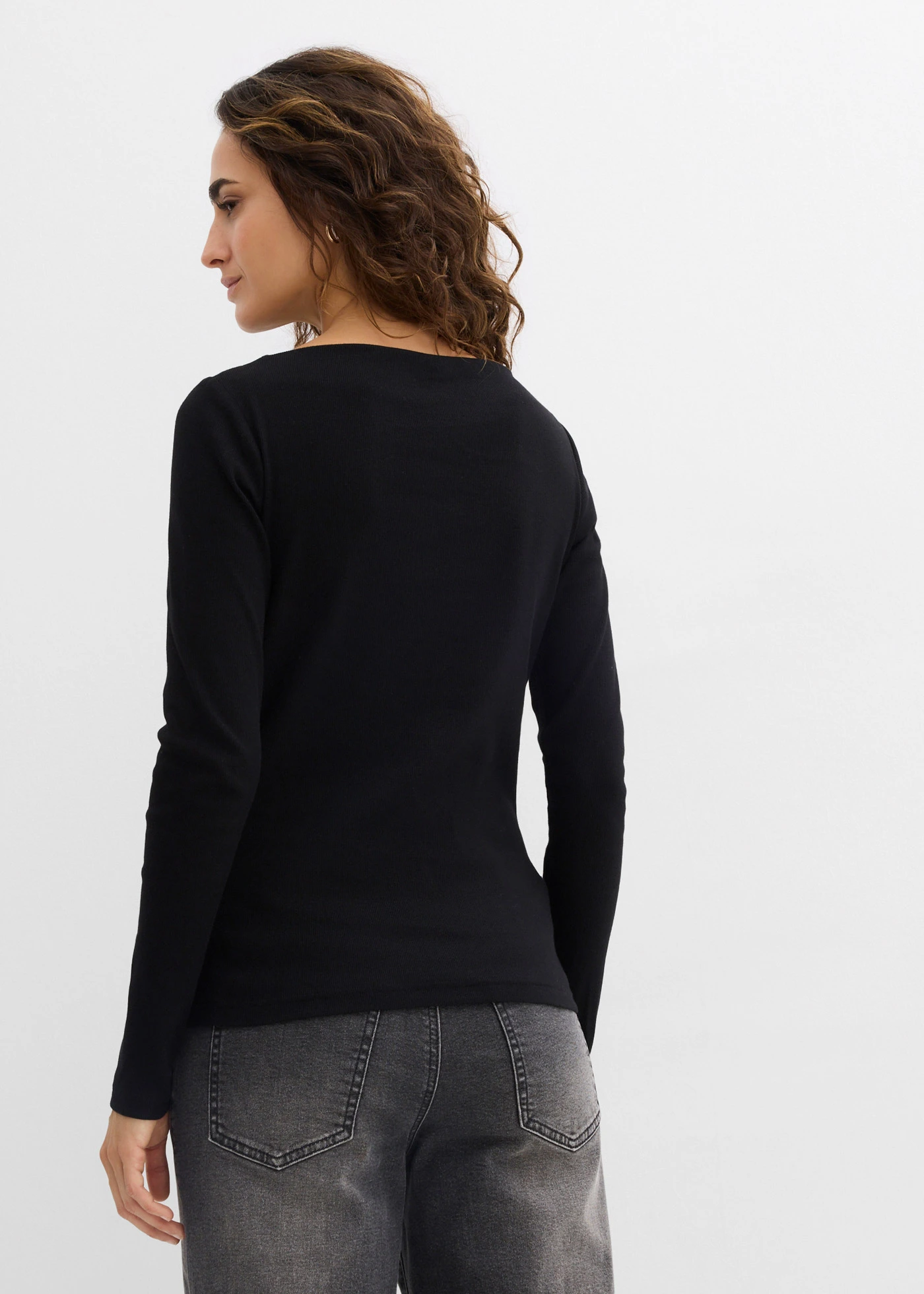 T-shirt côtelé ajusté • noir • Boutique bonprix