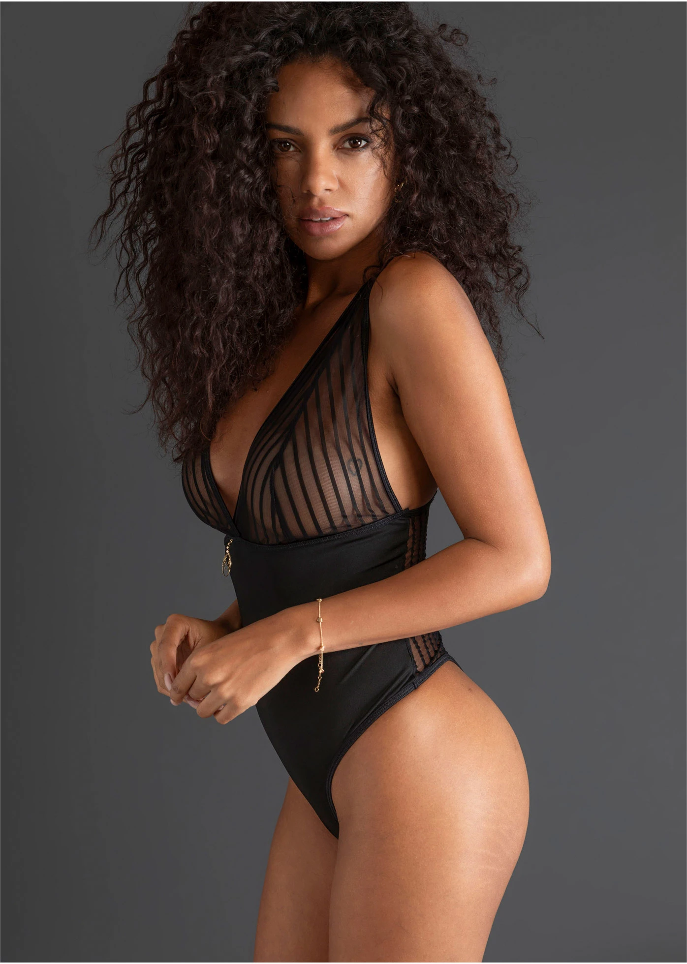 Body-string ouvert • noir • Boutique bonprix