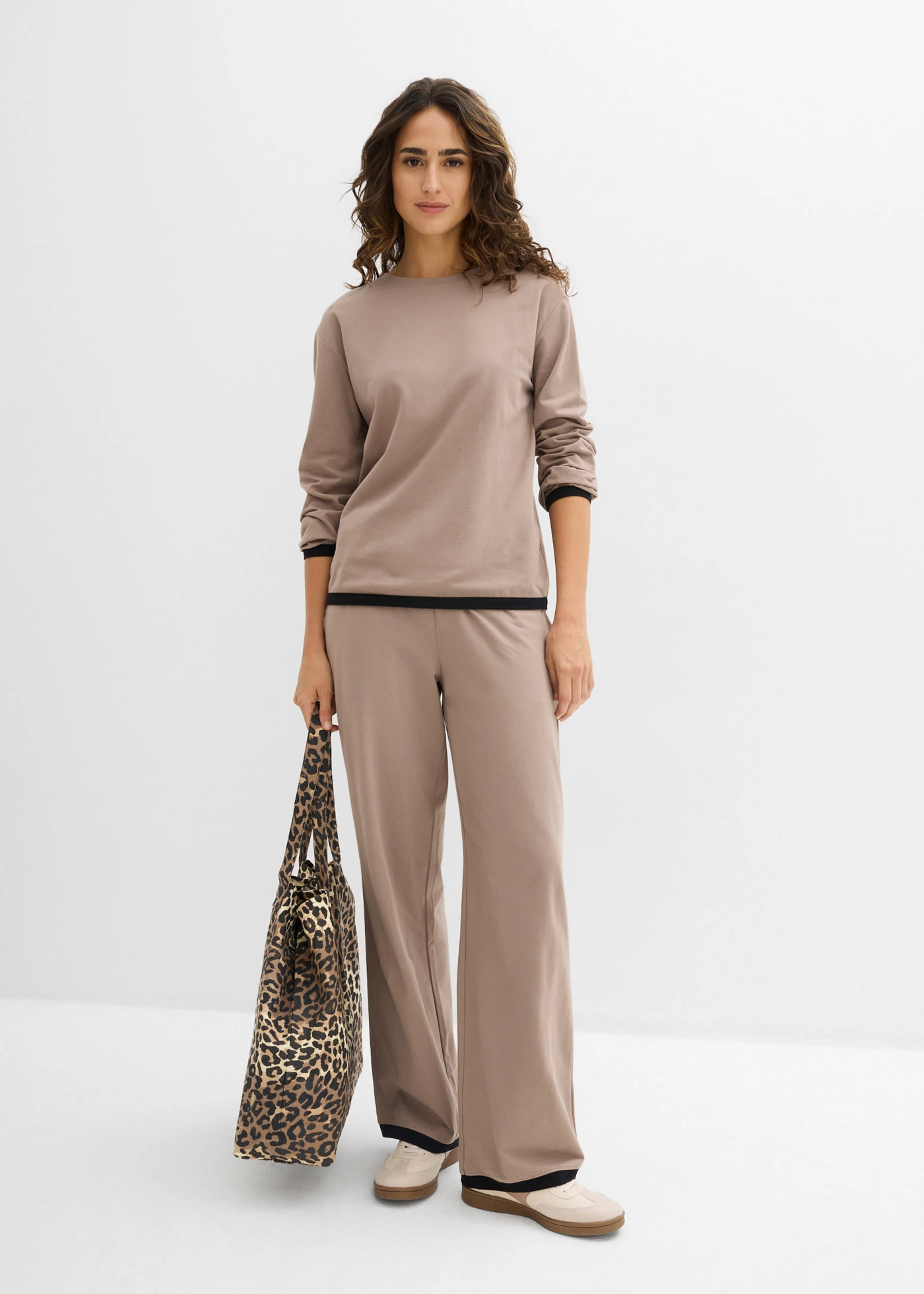 Katoenen joggingpak (dubbele set van 2 stuks) • taupe-zwart • bonprix online shop