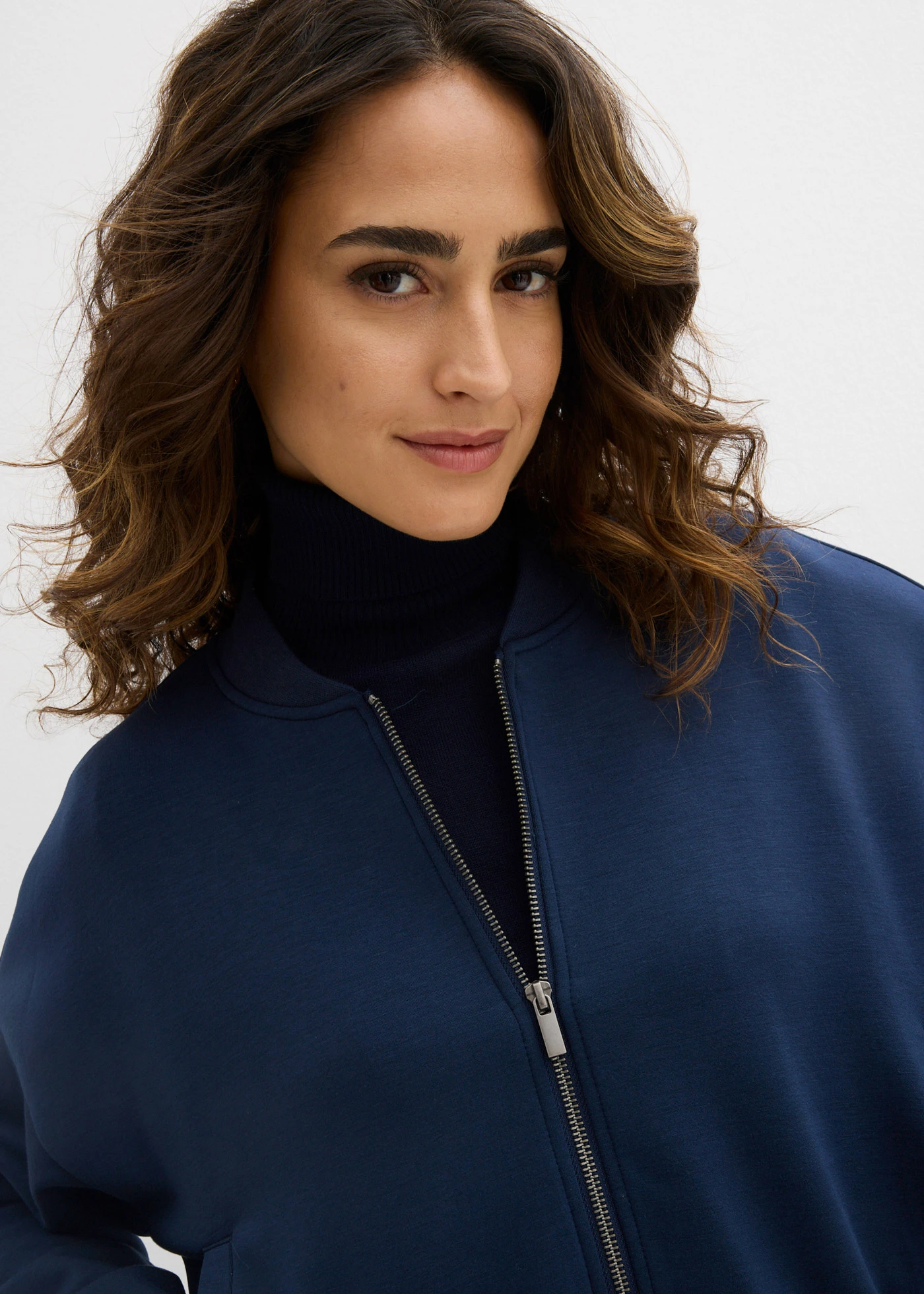 Oversized bomber met viscose • donkerblauw • bonprix online shop