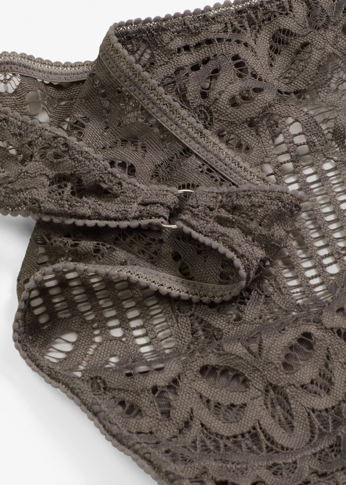 Mini tanga csipkéből • gránitszürke • bonprix áruház