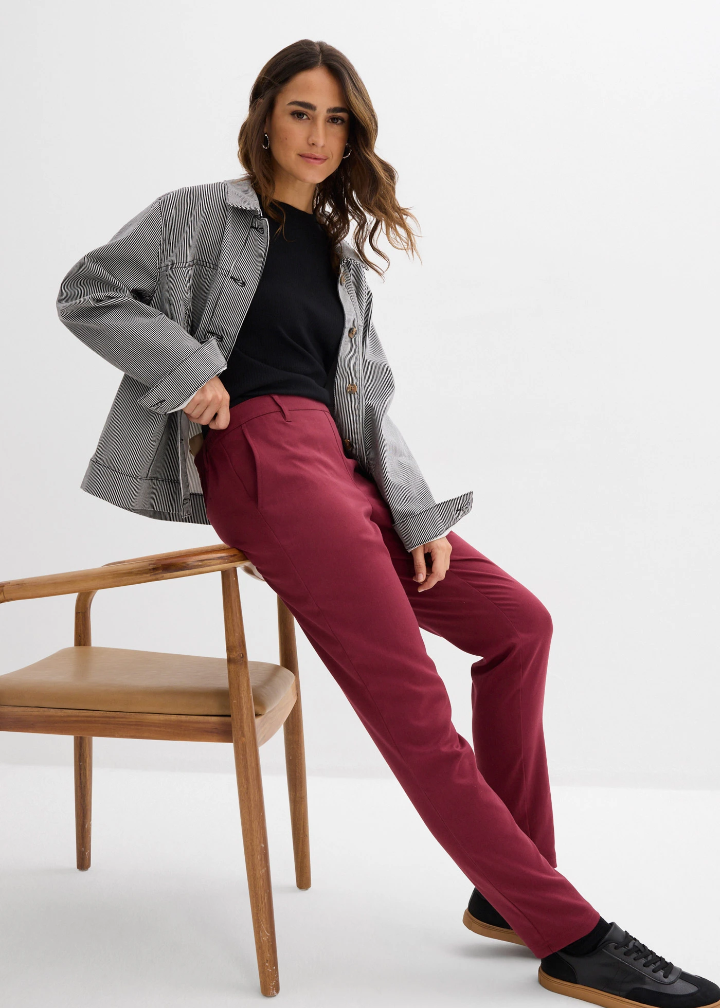 Chino van viscose-mix • esdoornrood • bonprix online shop